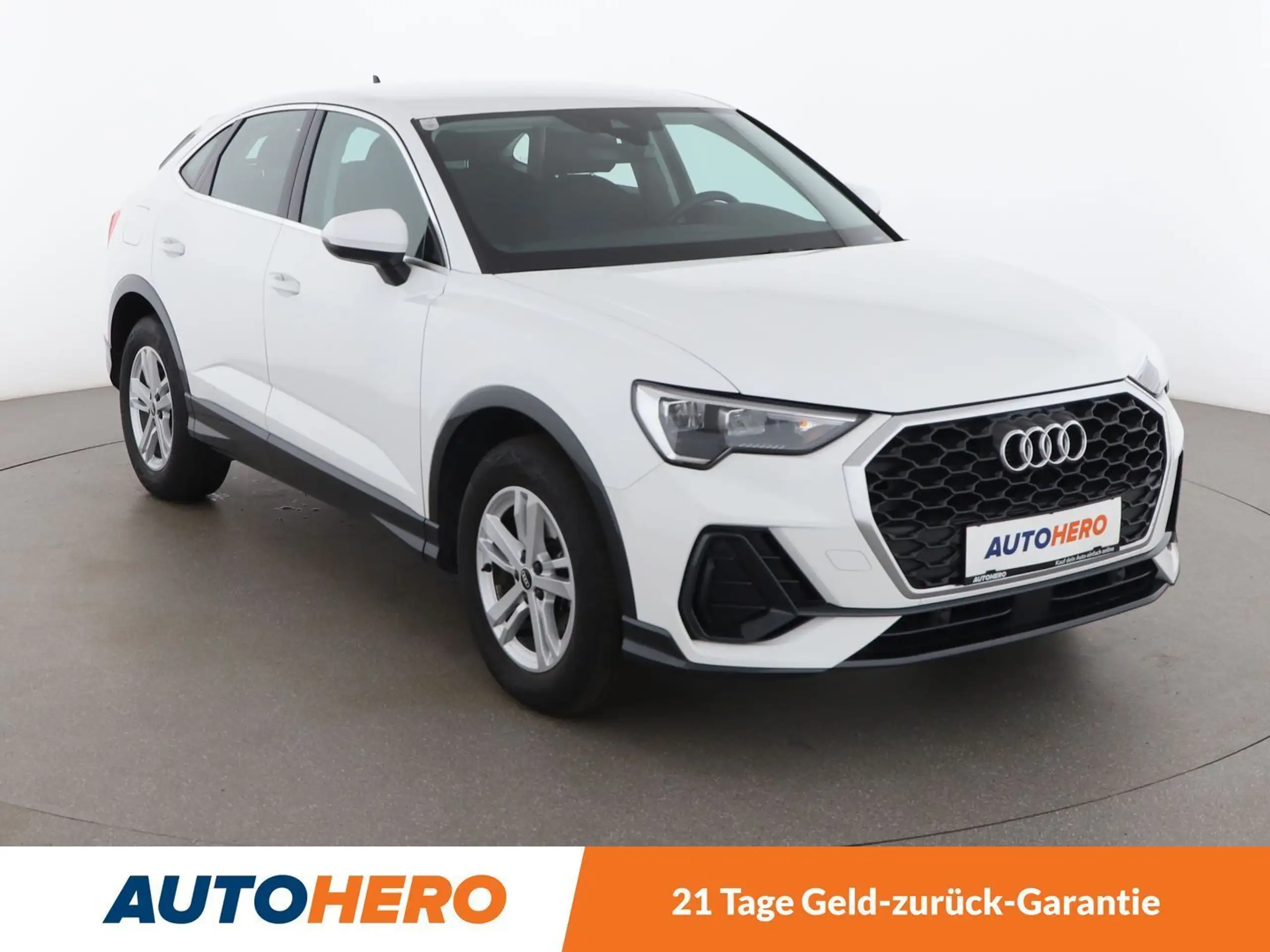 Audi - Q3