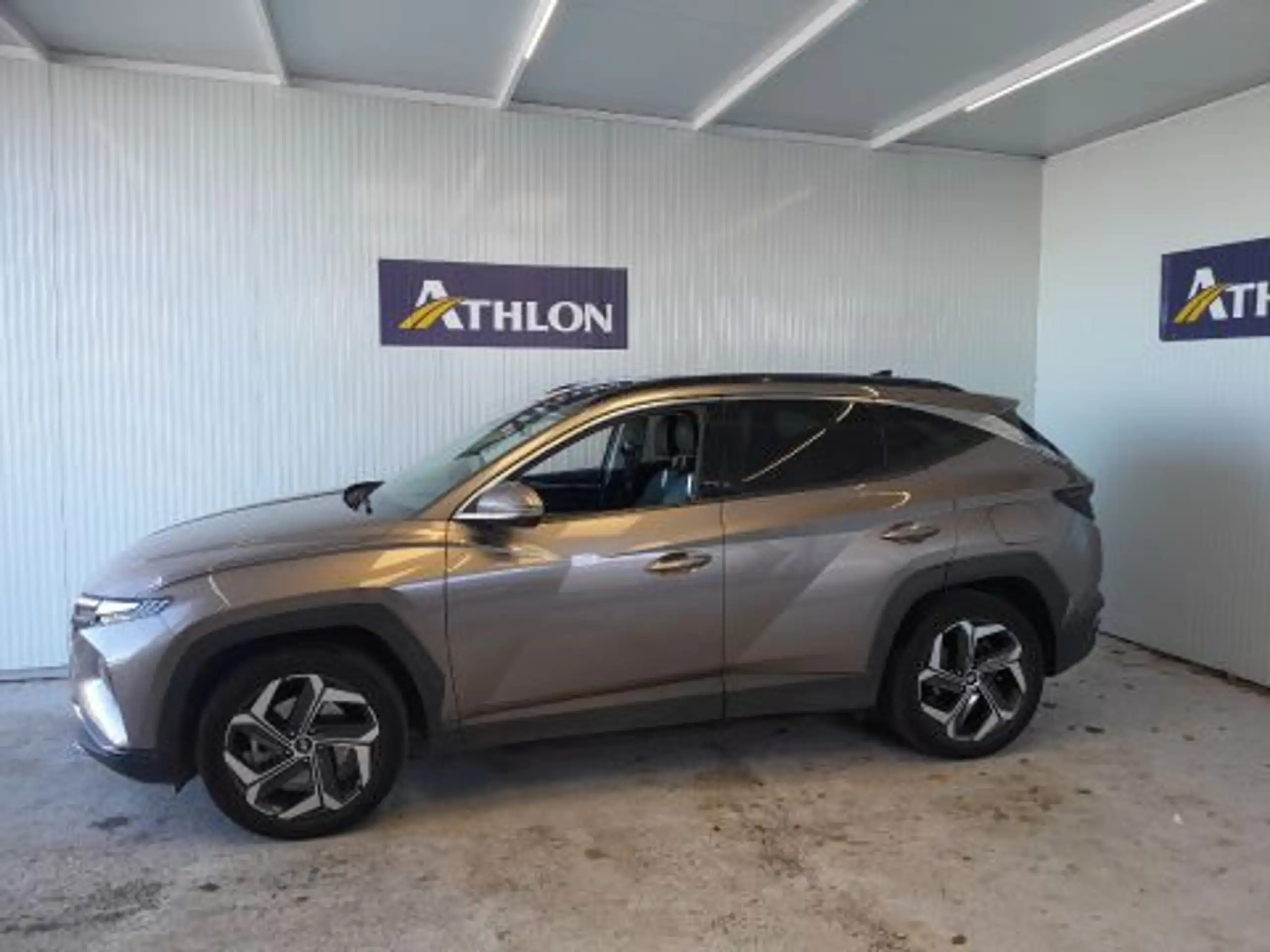 Hyundai - TUCSON