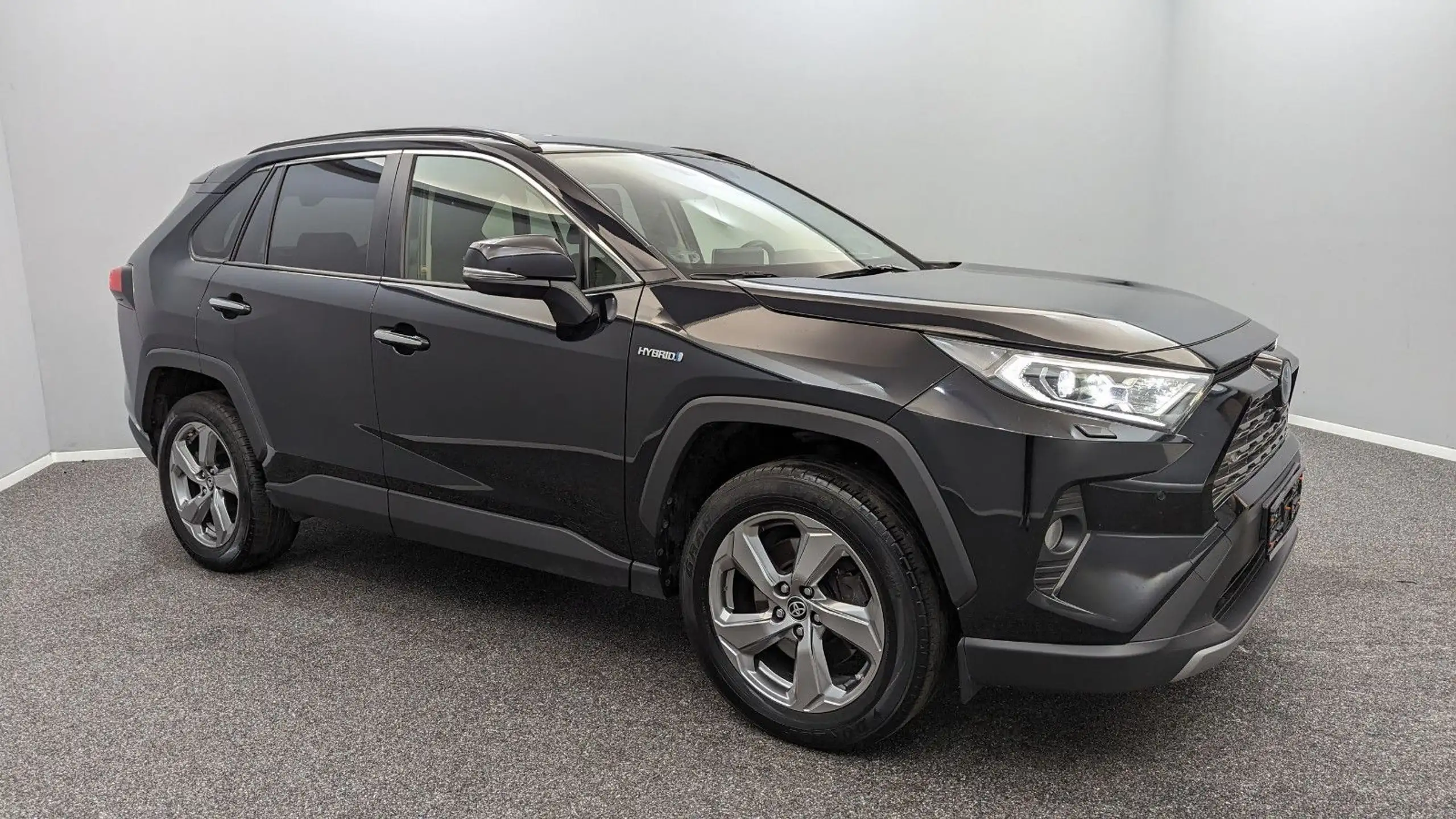 Toyota - RAV 4