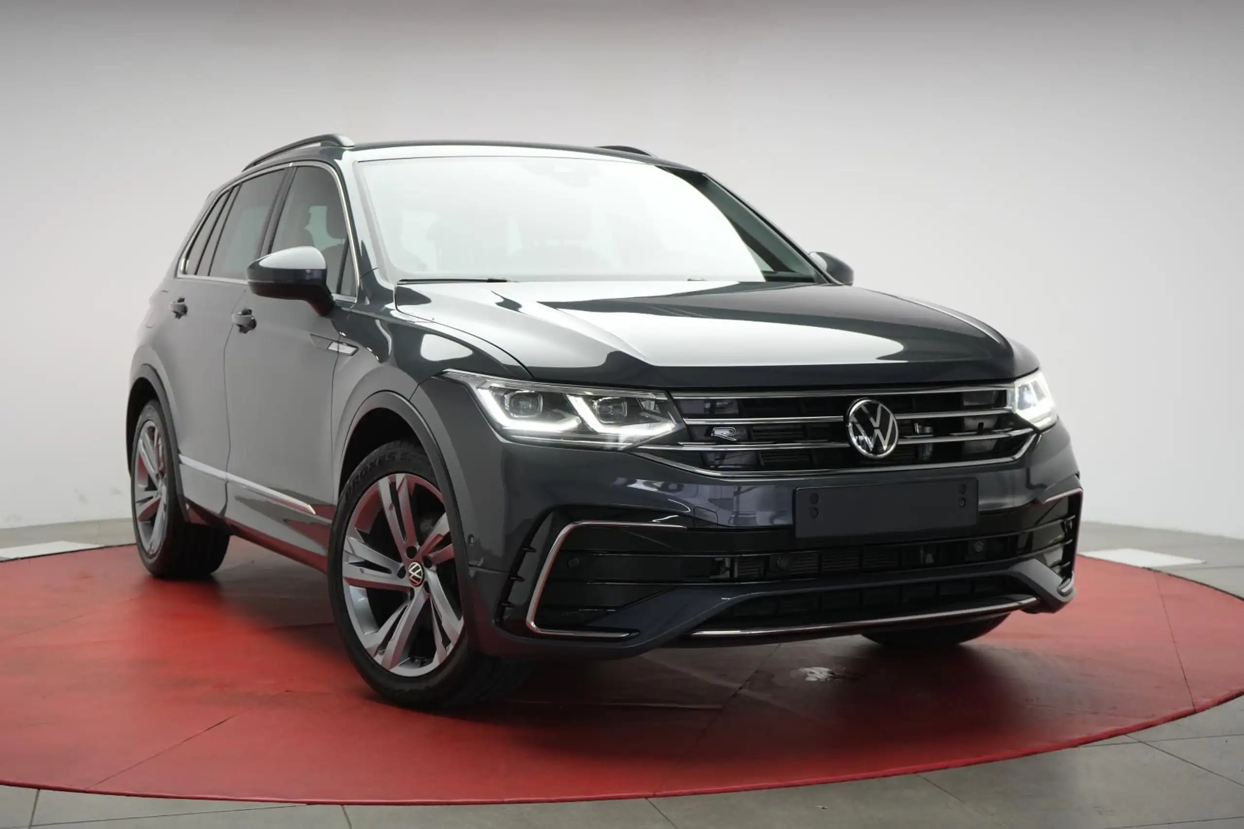 Volkswagen - Tiguan