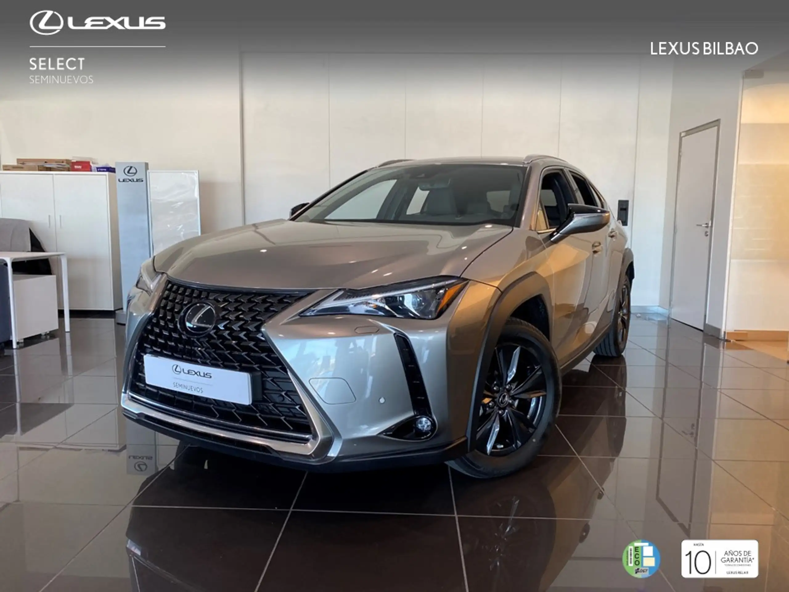 Lexus - UX 250h