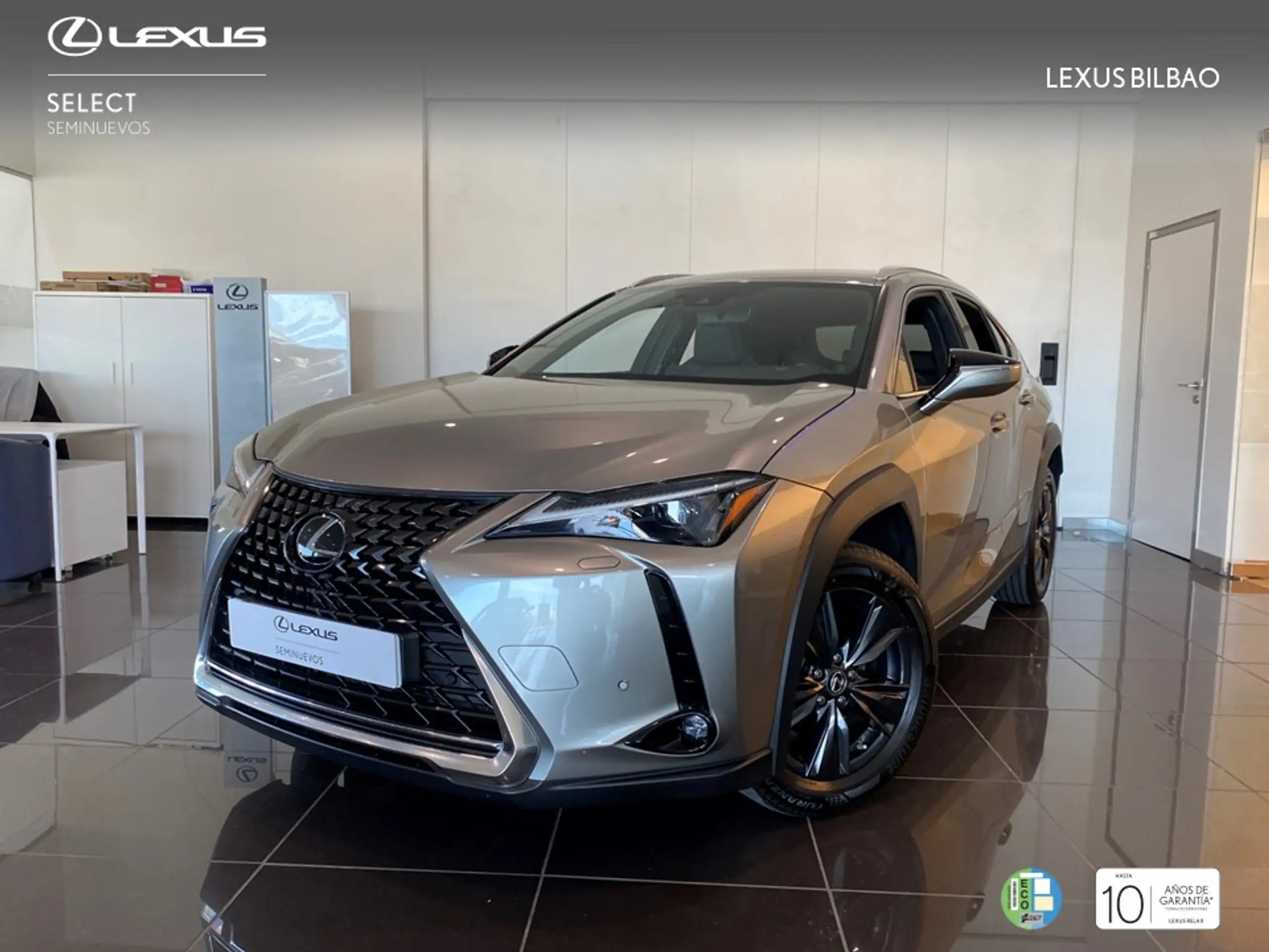 Lexus - UX 250h