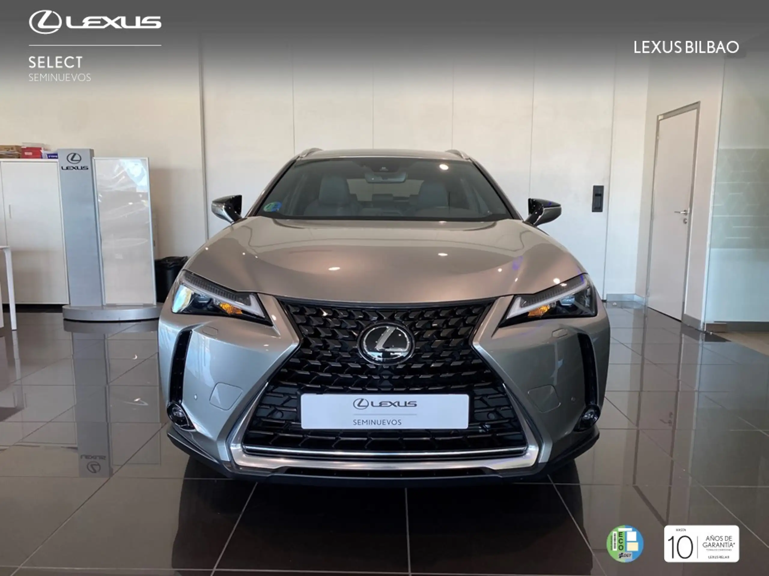 Lexus - UX 250h