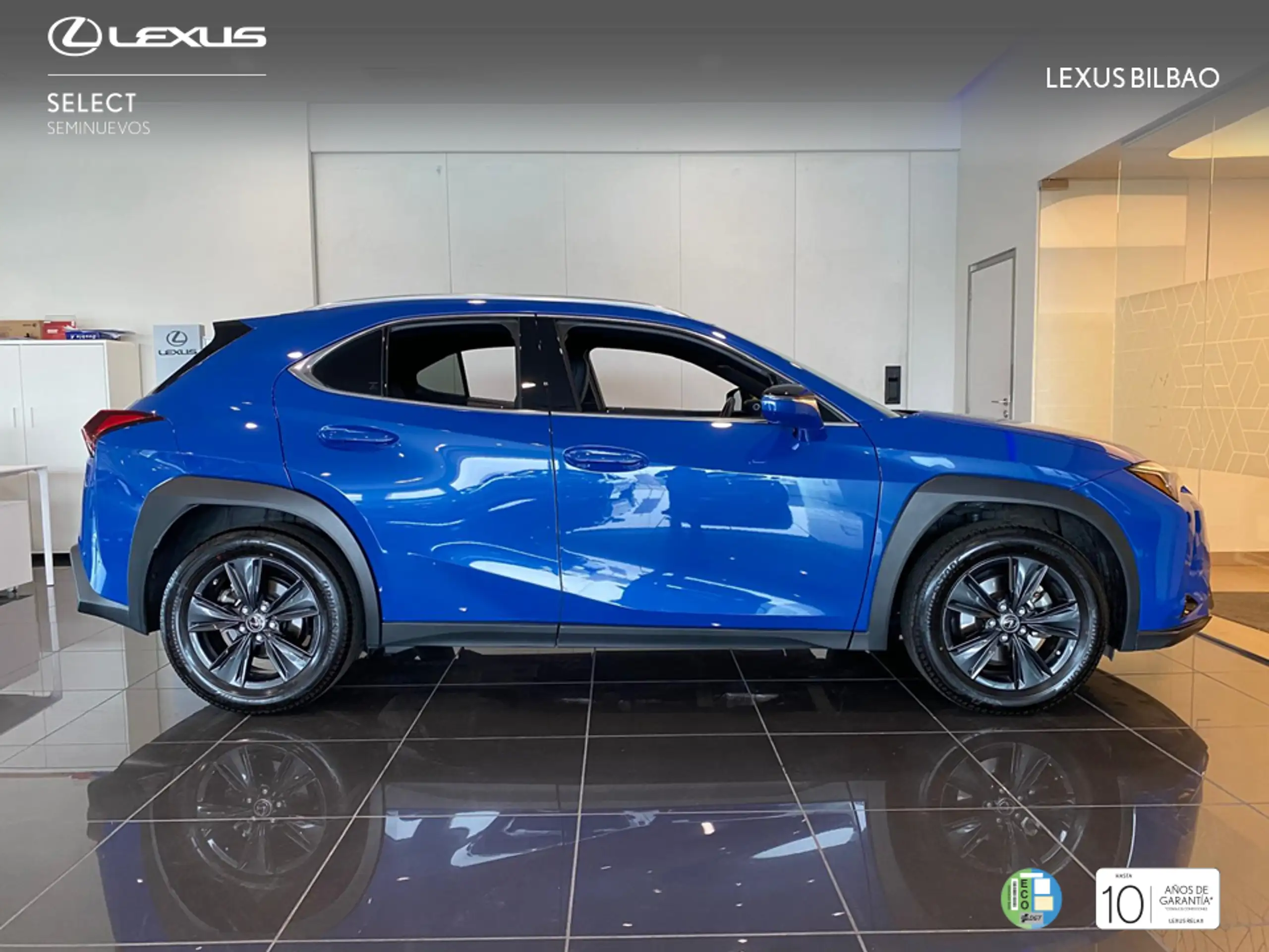 Lexus - UX 250h