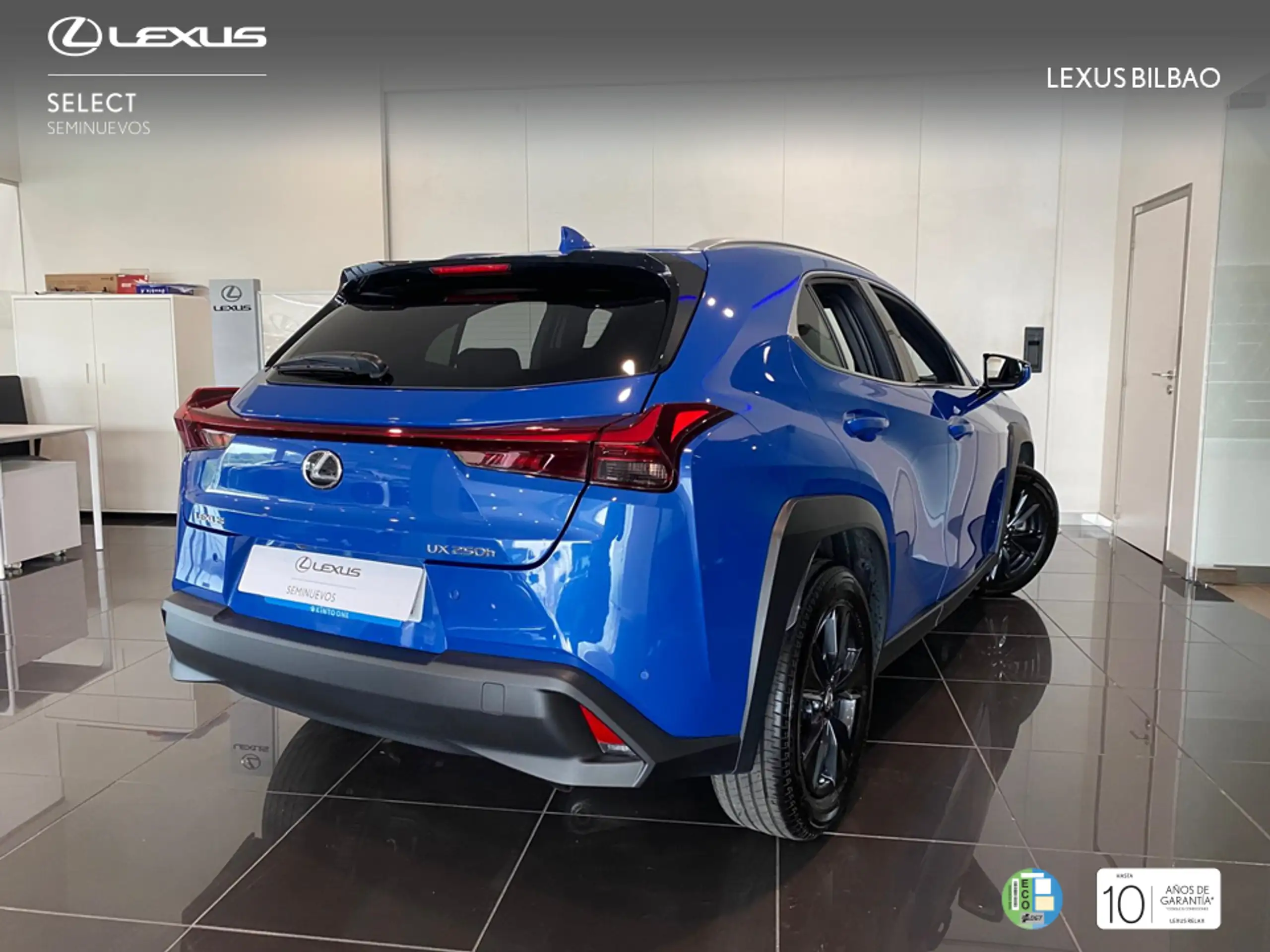 Lexus - UX 250h