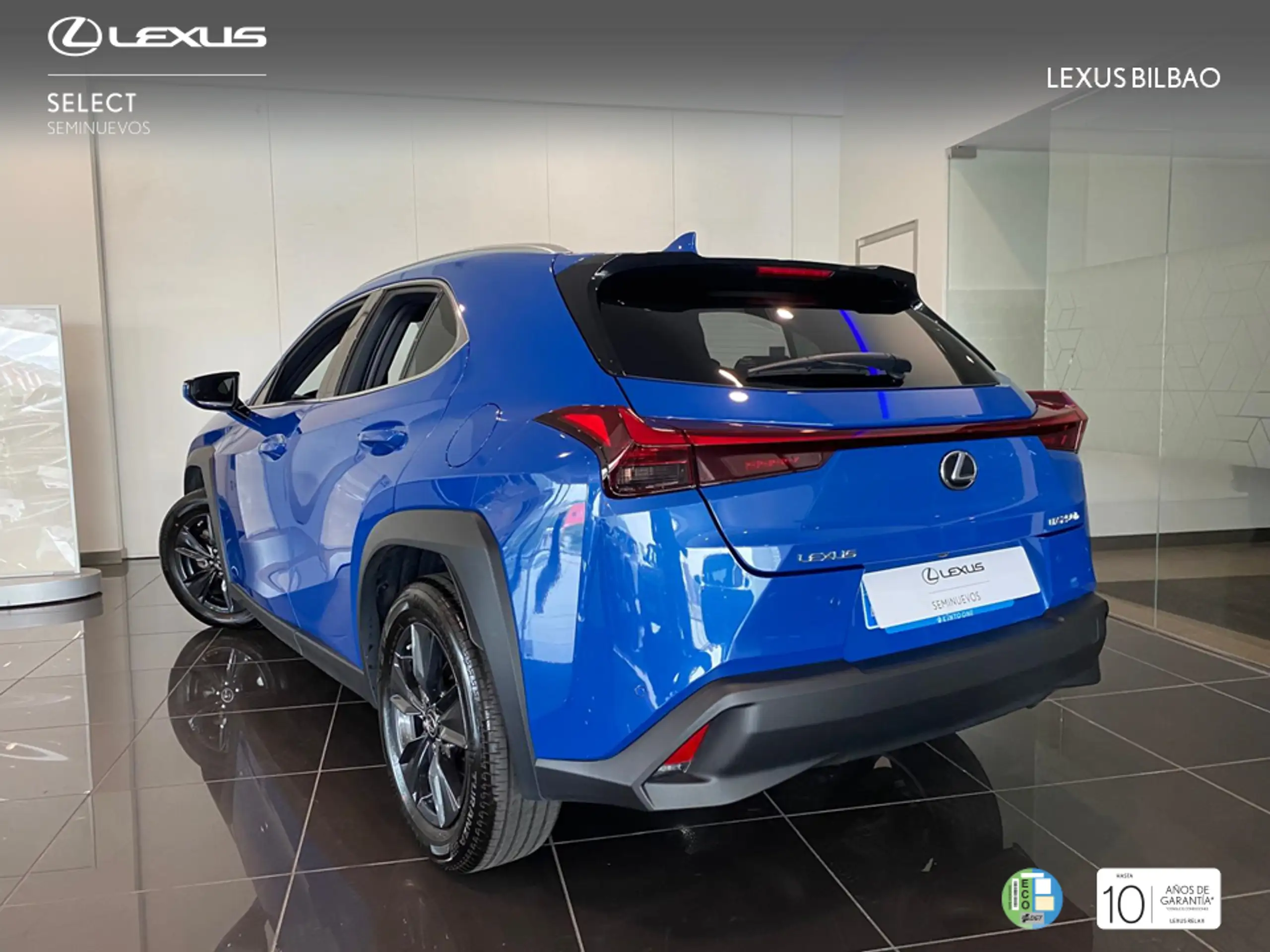 Lexus - UX 250h