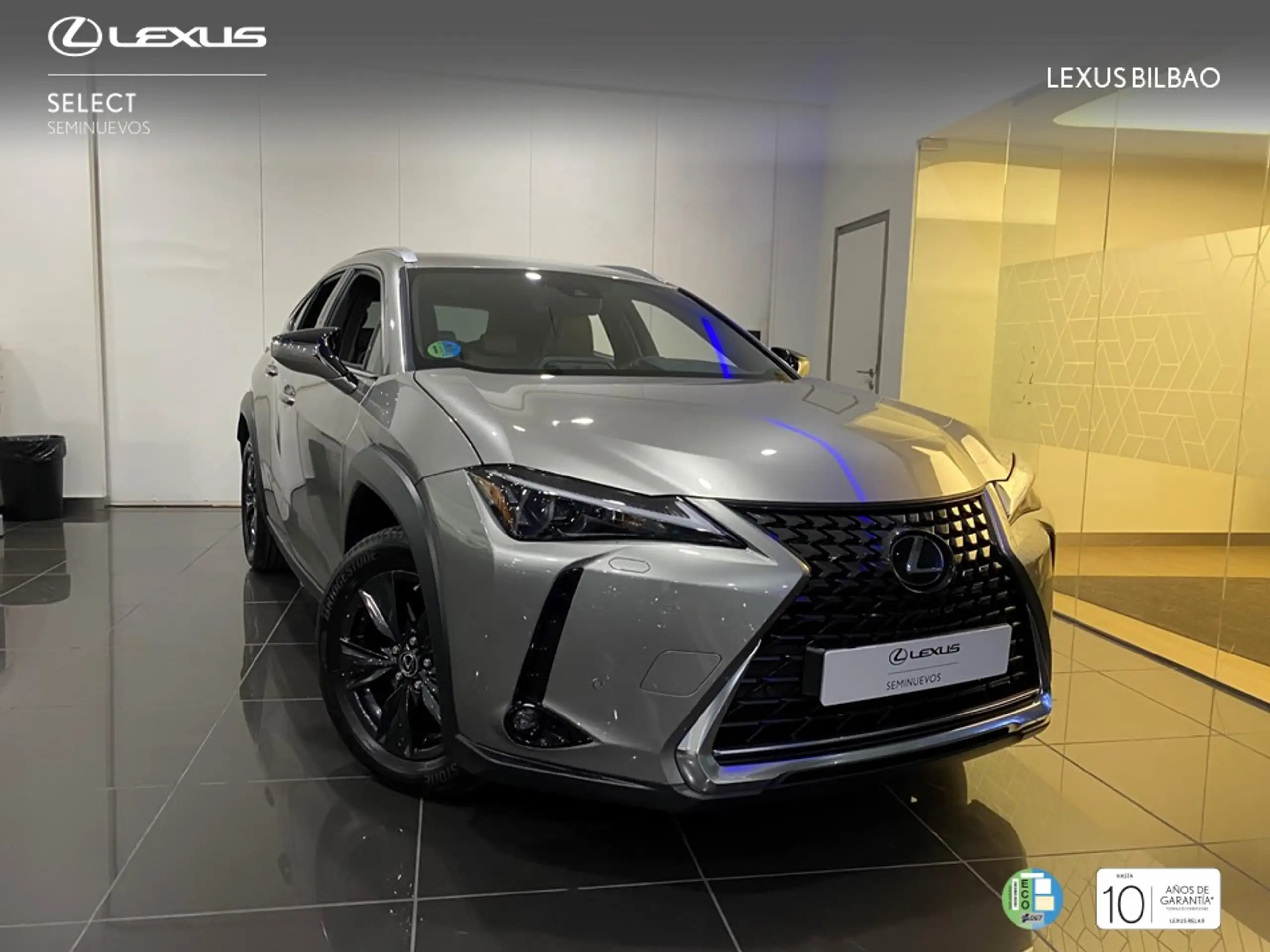 Lexus - UX 250h