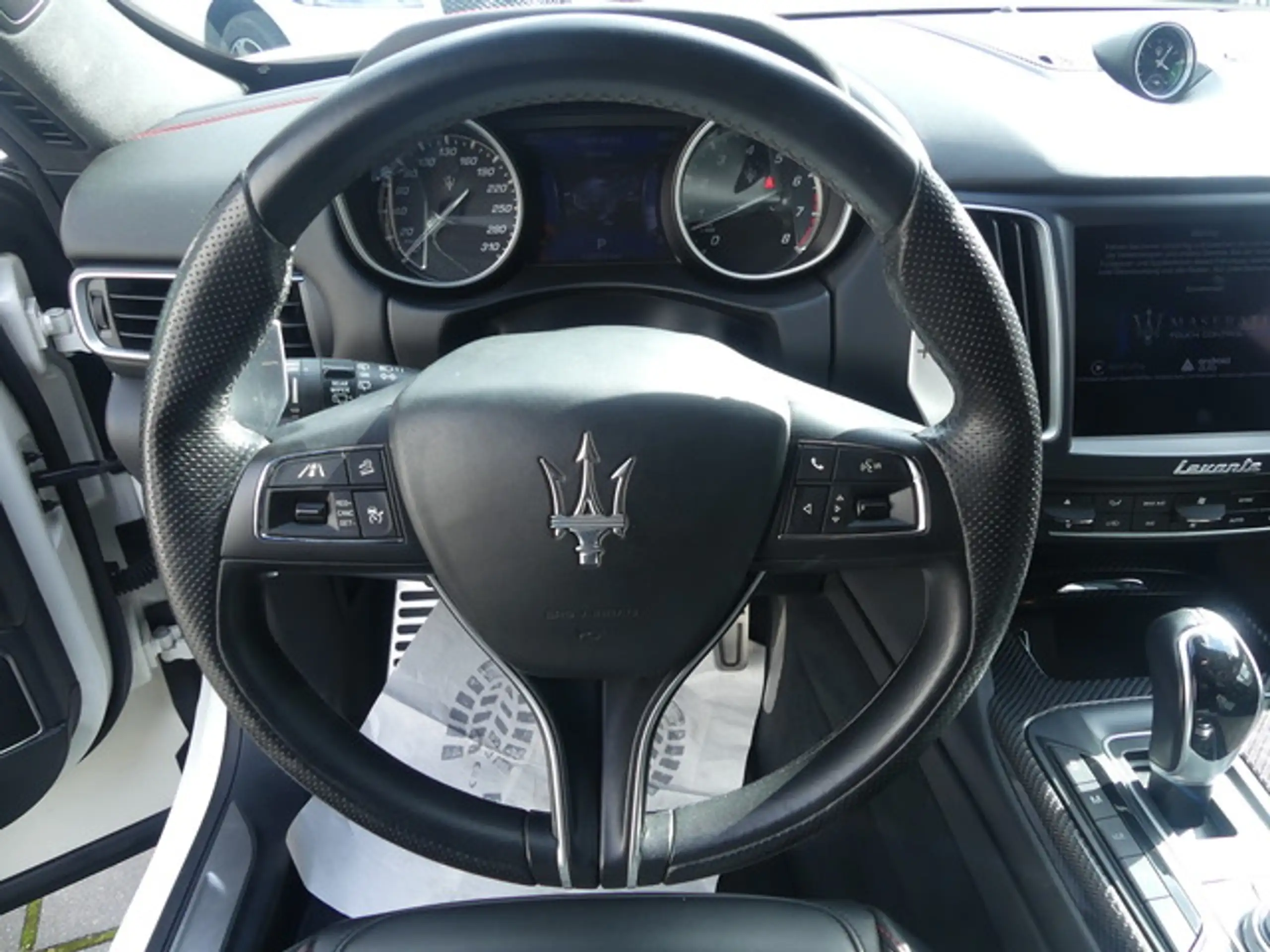 Maserati - Levante