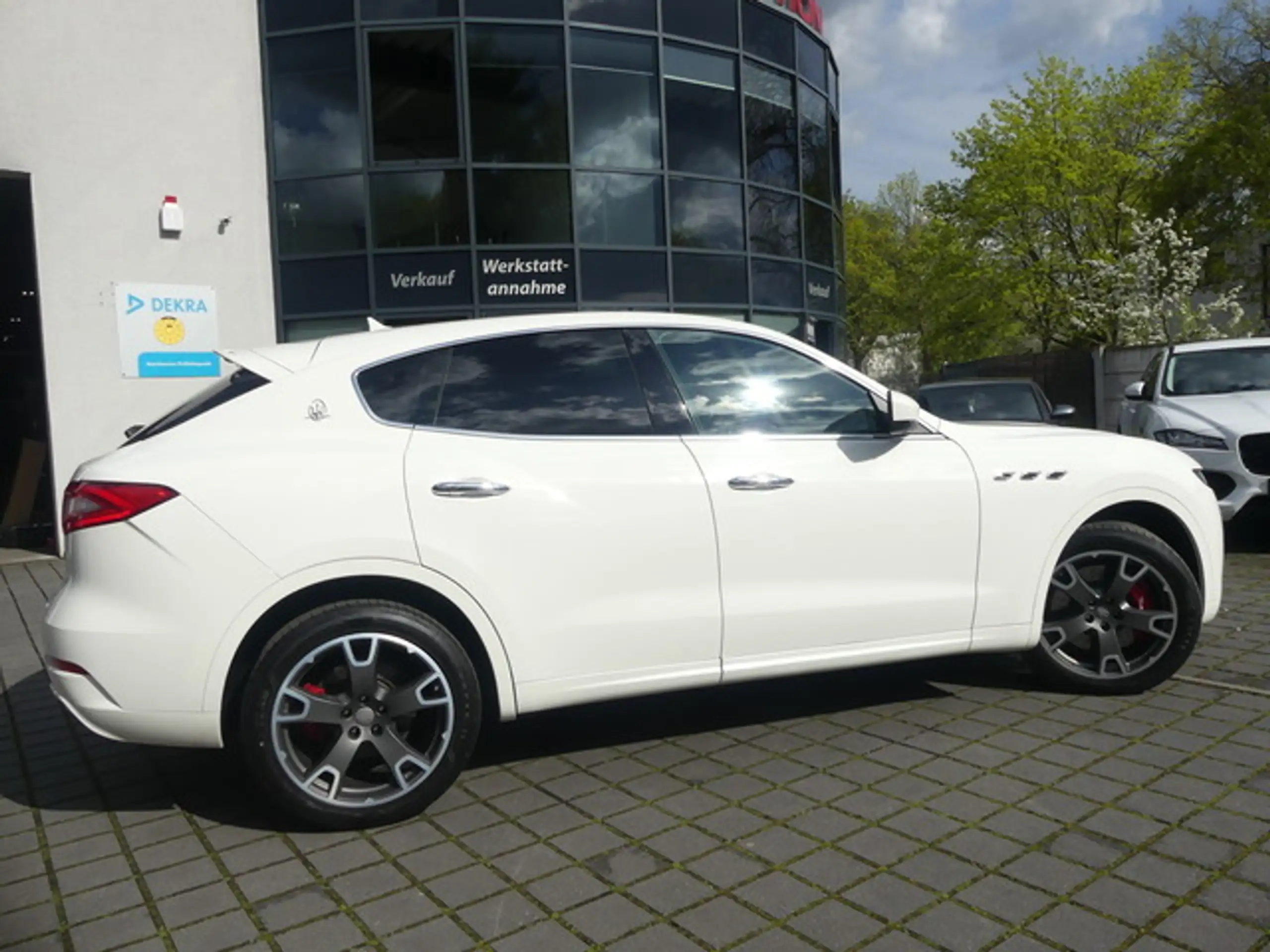 Maserati - Levante