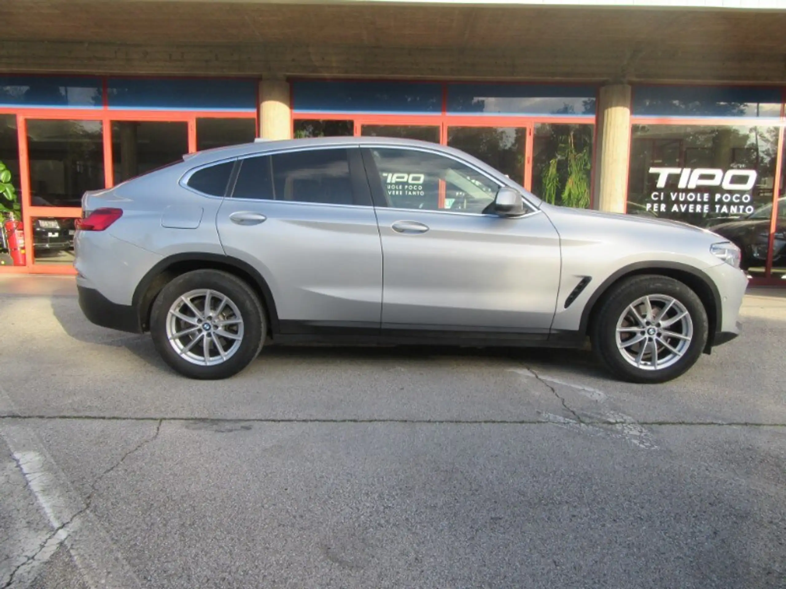 BMW - X4