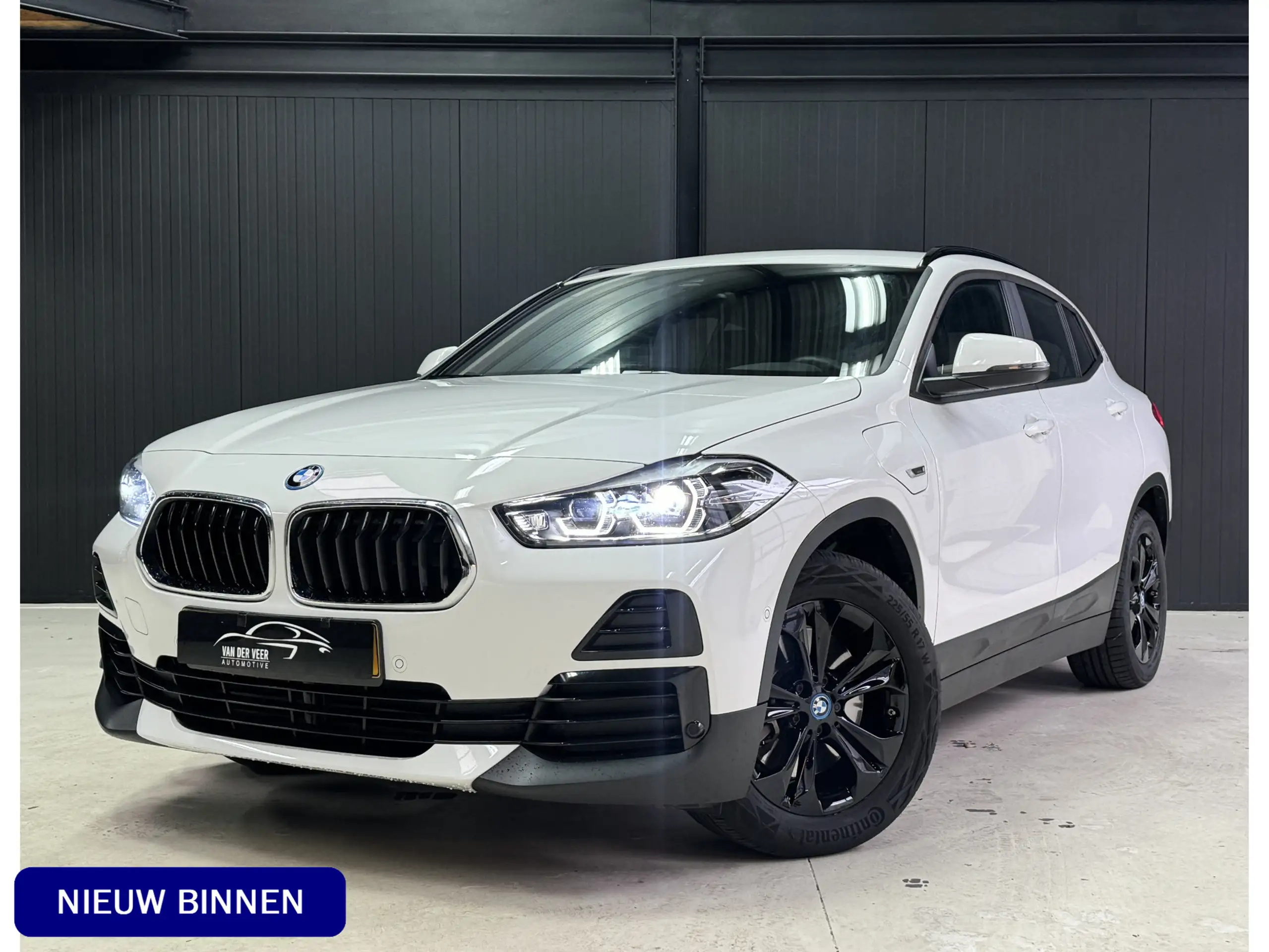 BMW - X2