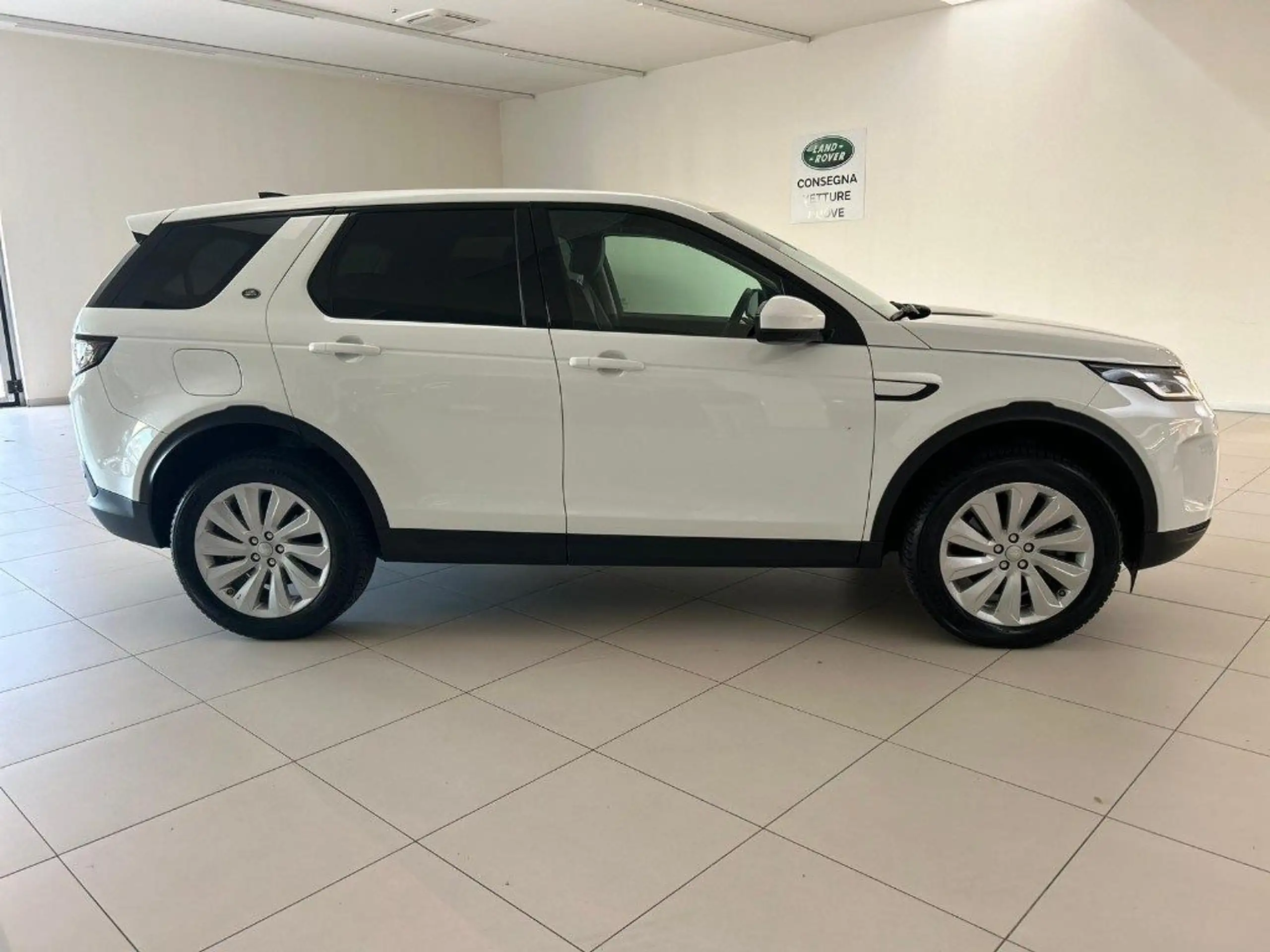 Land Rover - Discovery Sport