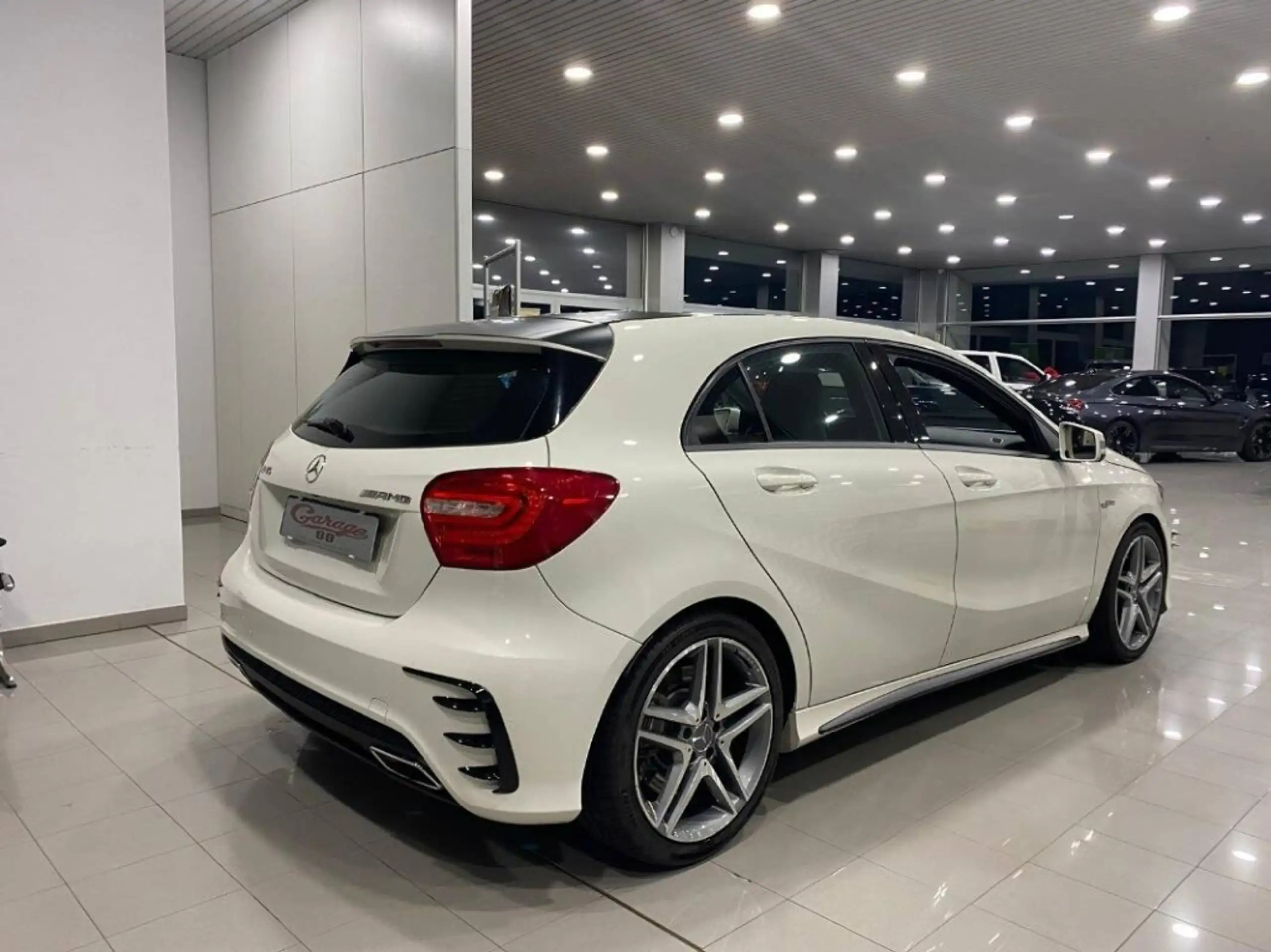 Mercedes-Benz - A 45 AMG