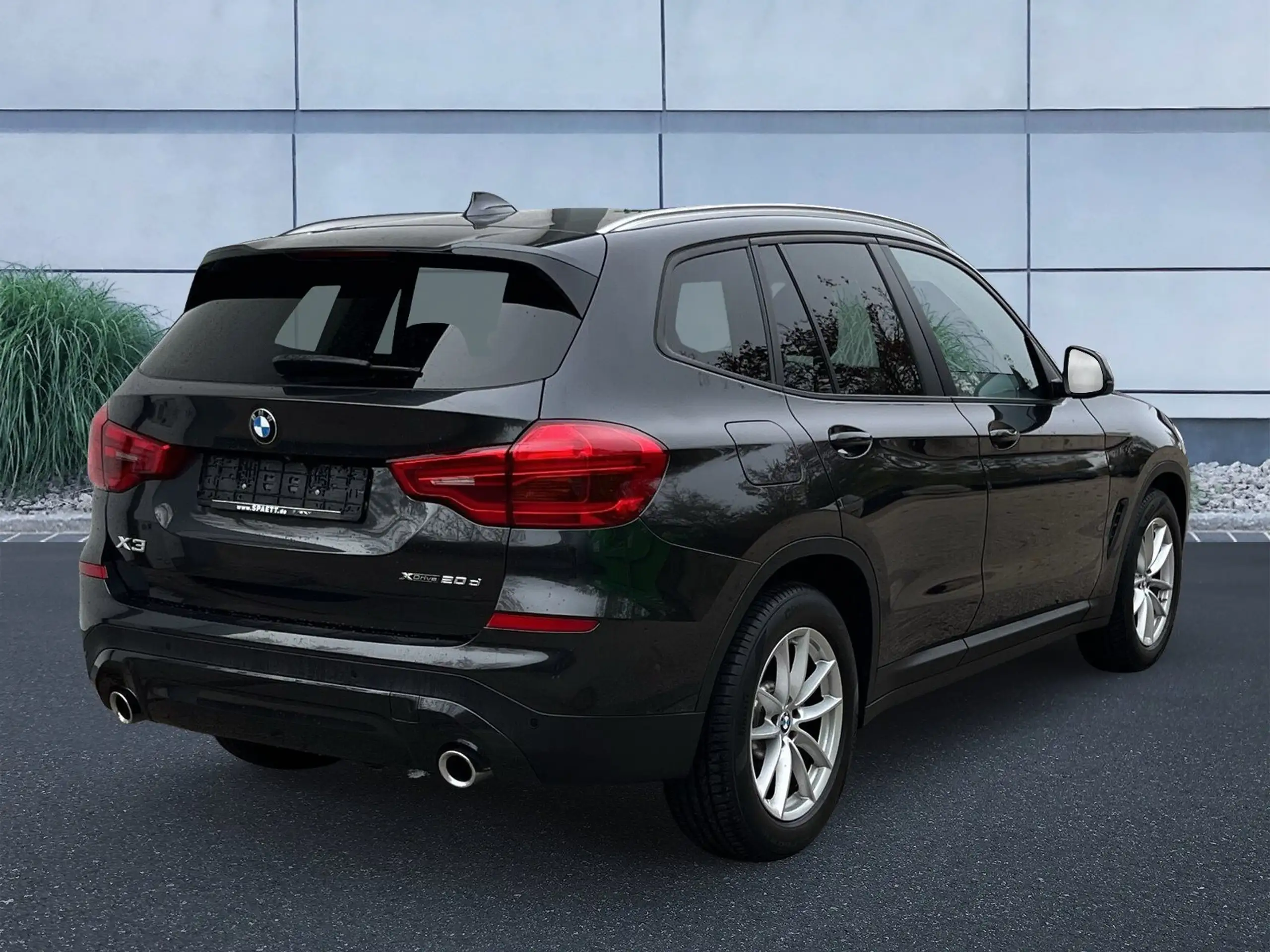 BMW - X3