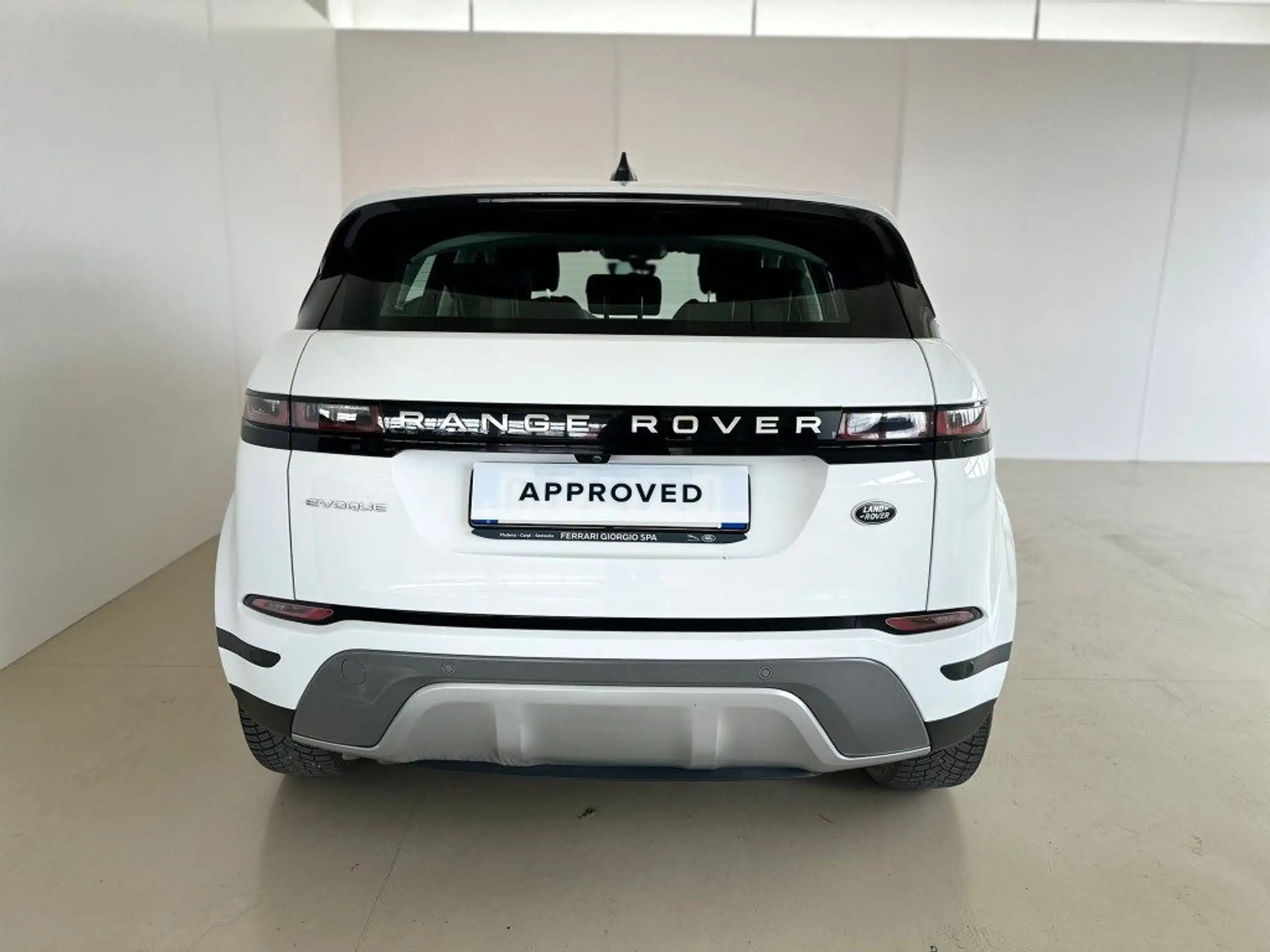 Land Rover - Range Rover Evoque