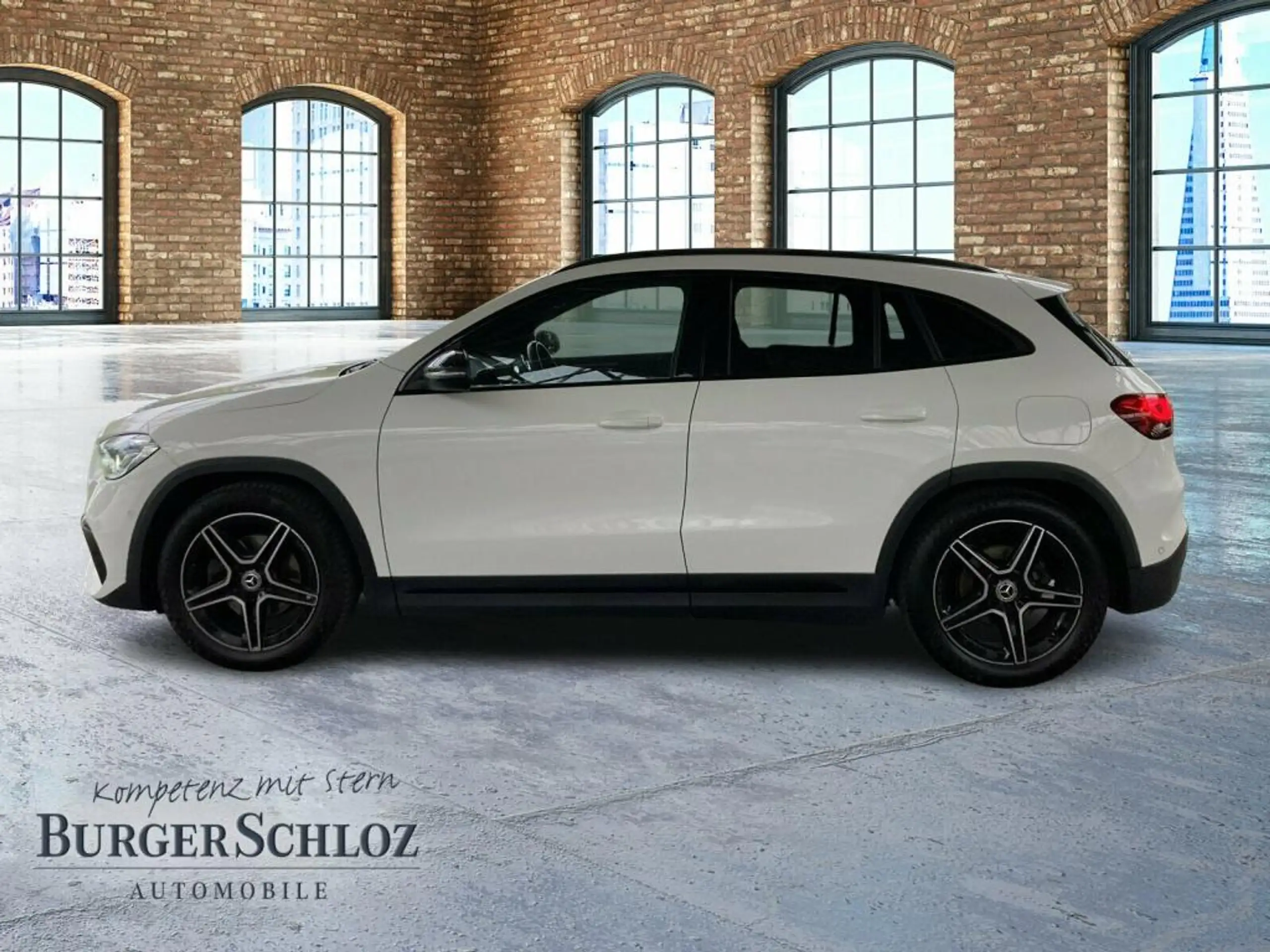 Mercedes-Benz - GLA 200