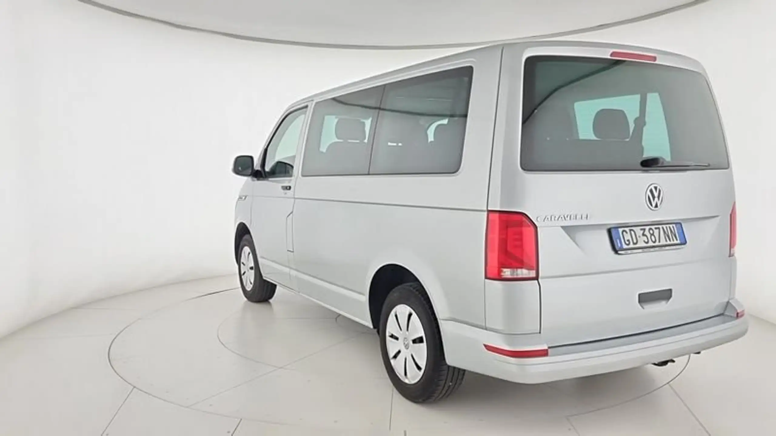 Volkswagen - T6 Caravelle