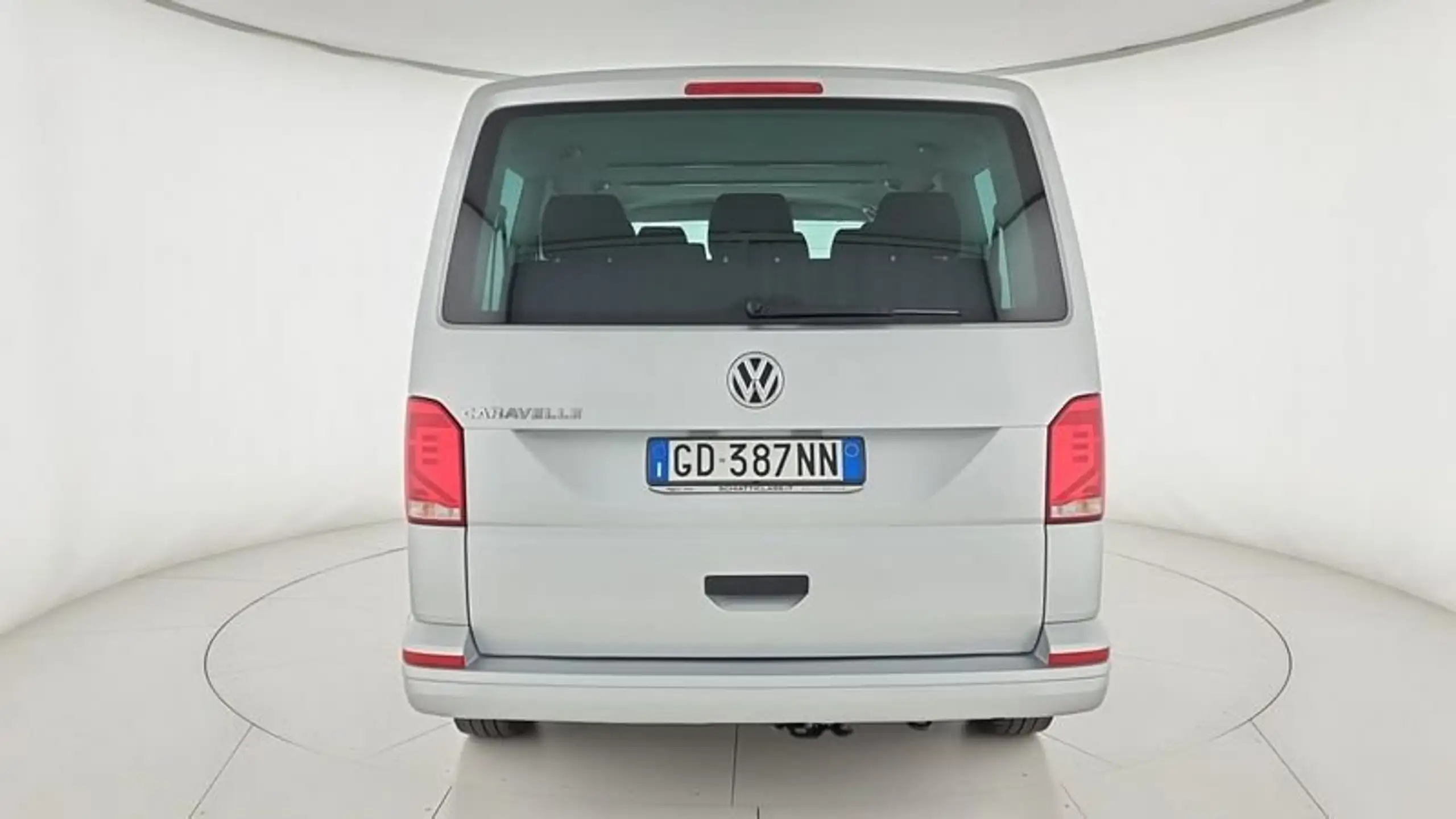 Volkswagen - T6 Caravelle