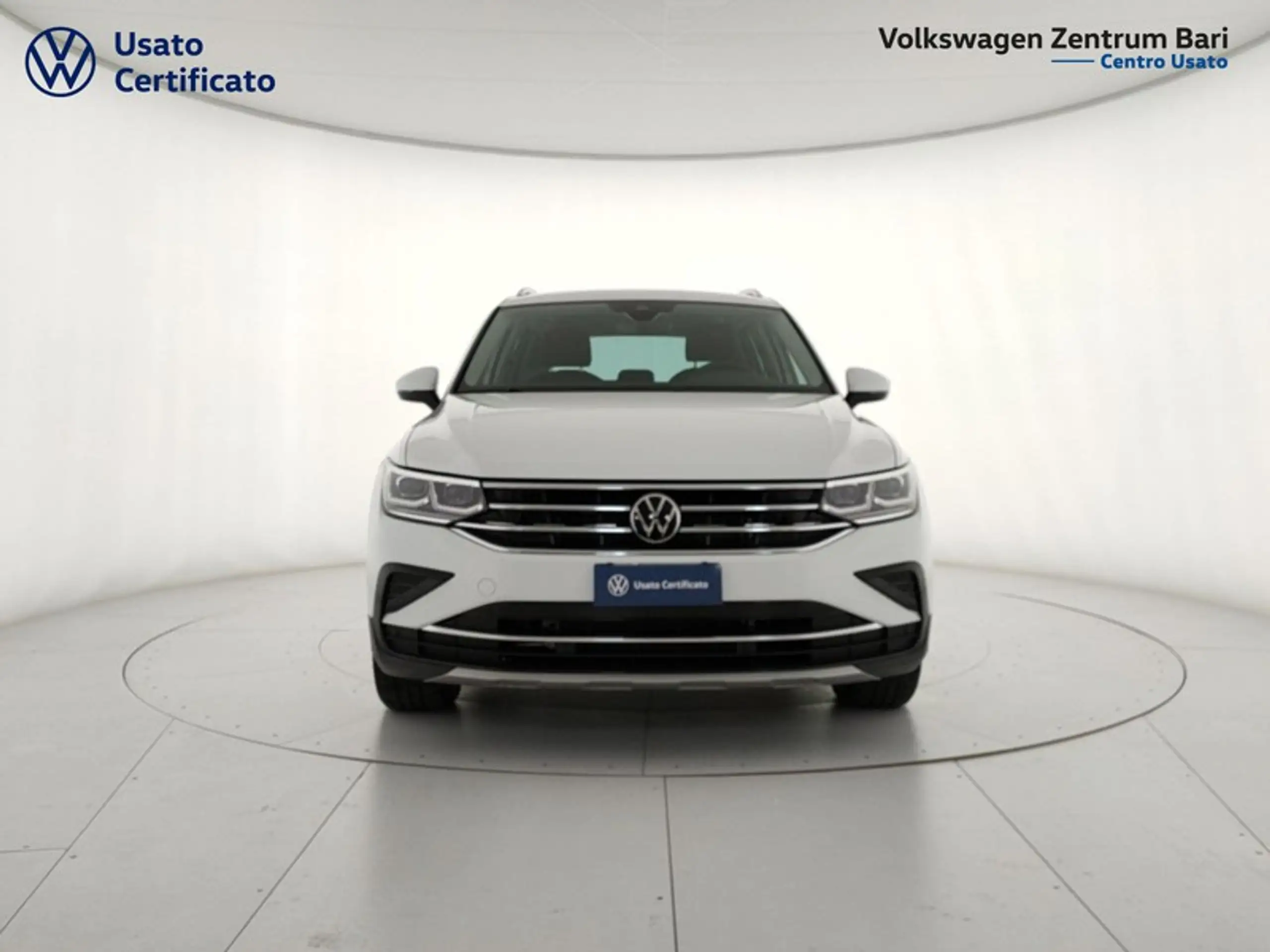 Volkswagen - Tiguan