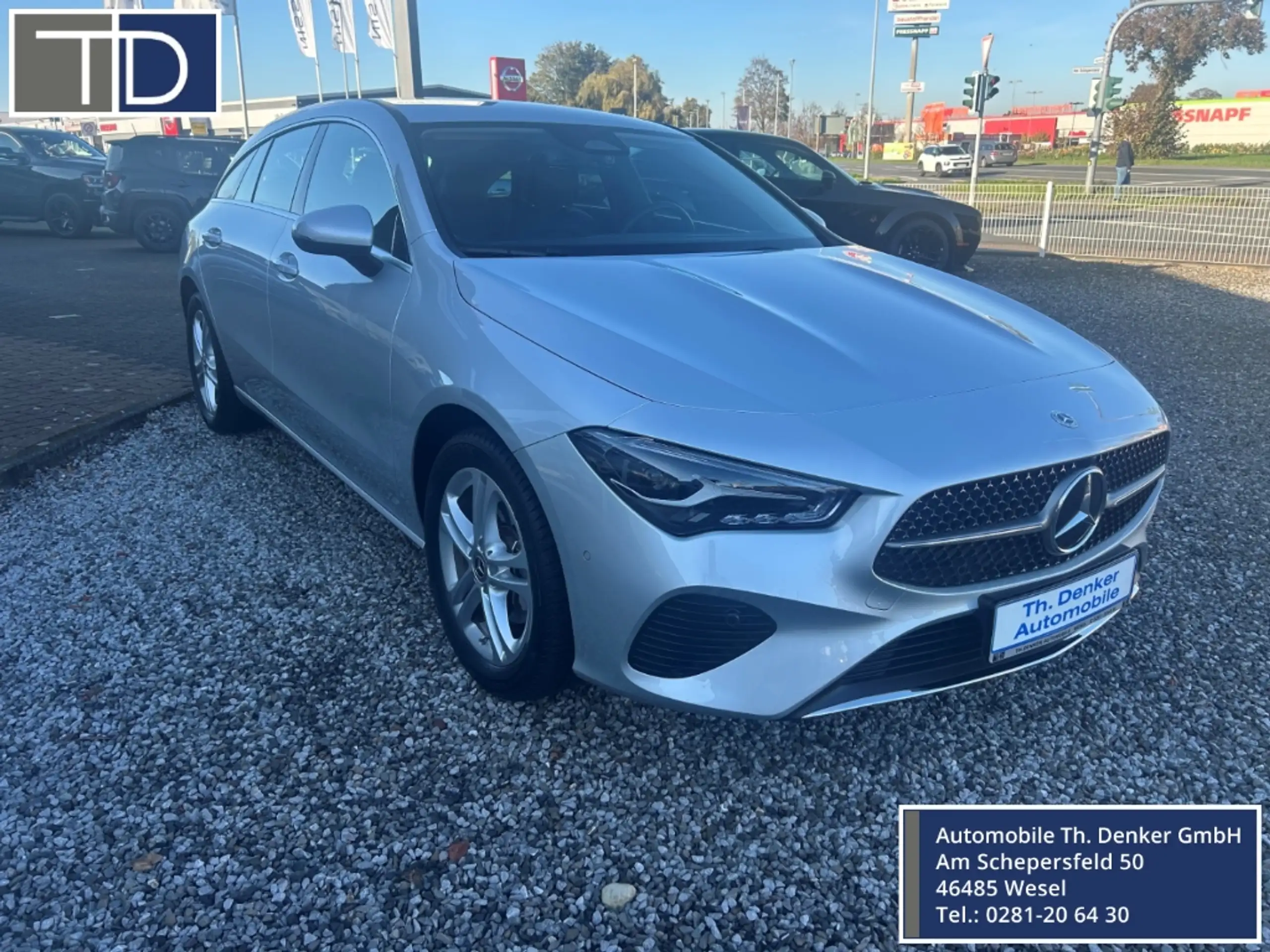 Mercedes-Benz CLA 180 2023