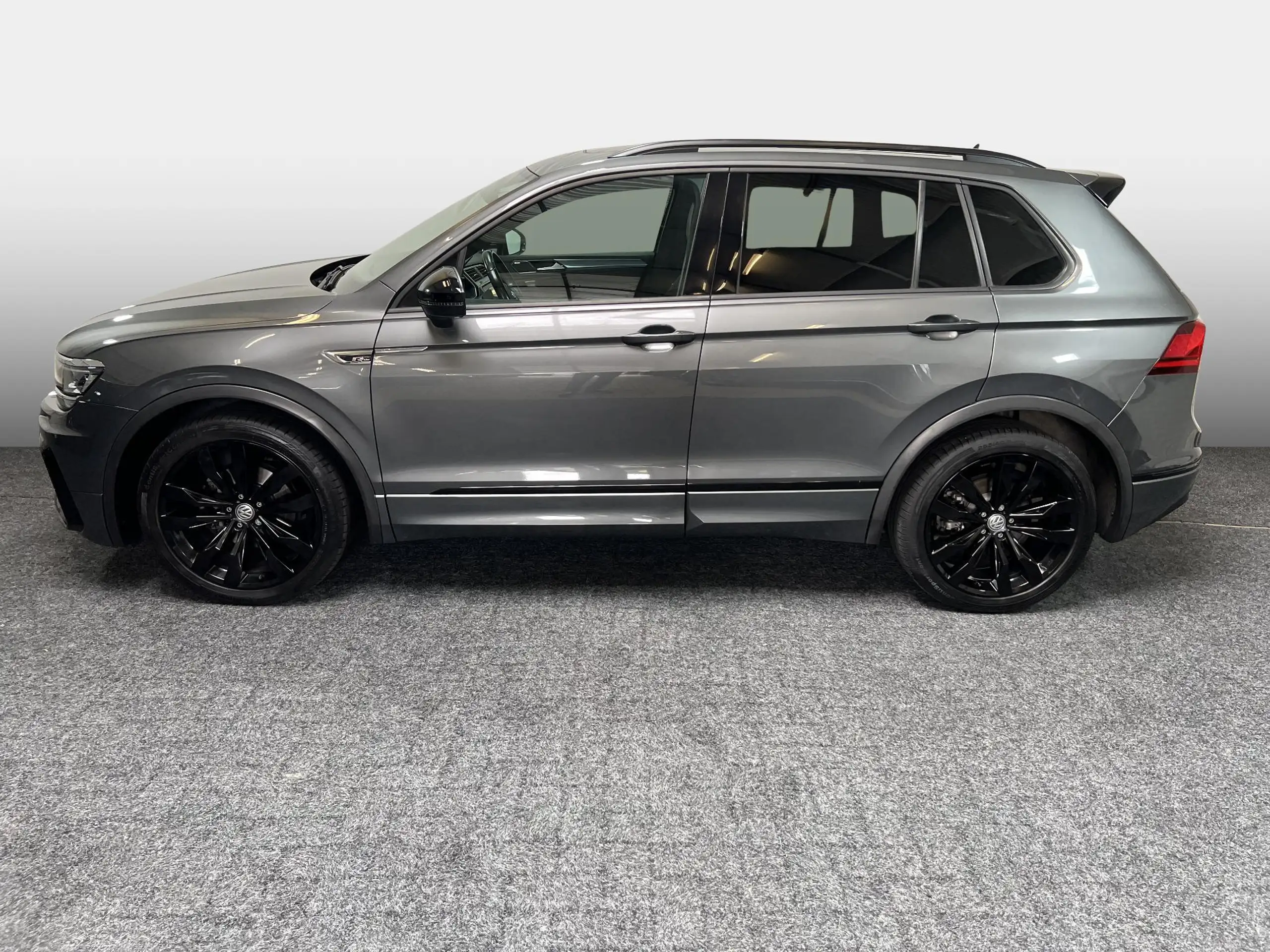 Volkswagen - Tiguan