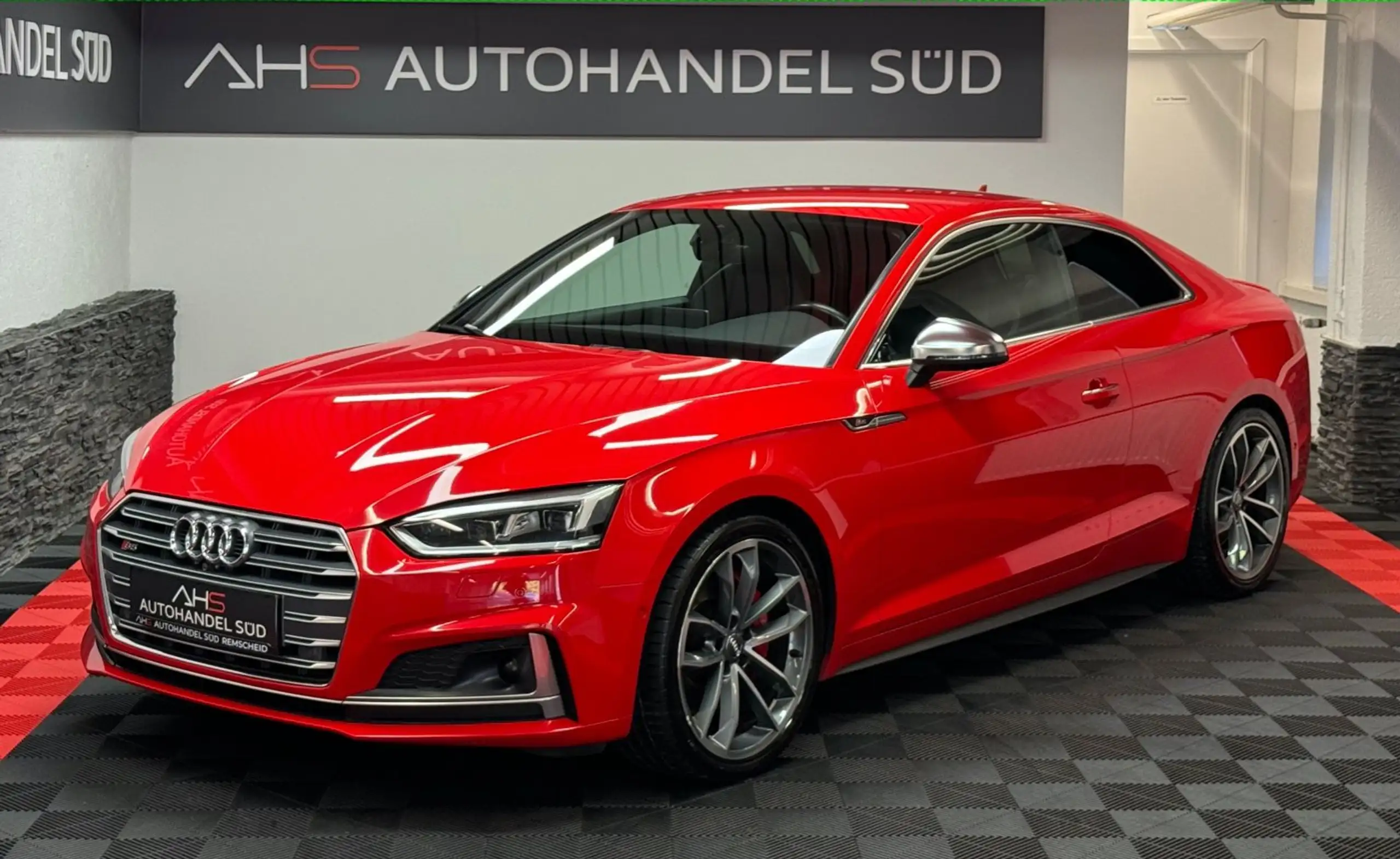 Audi - S5