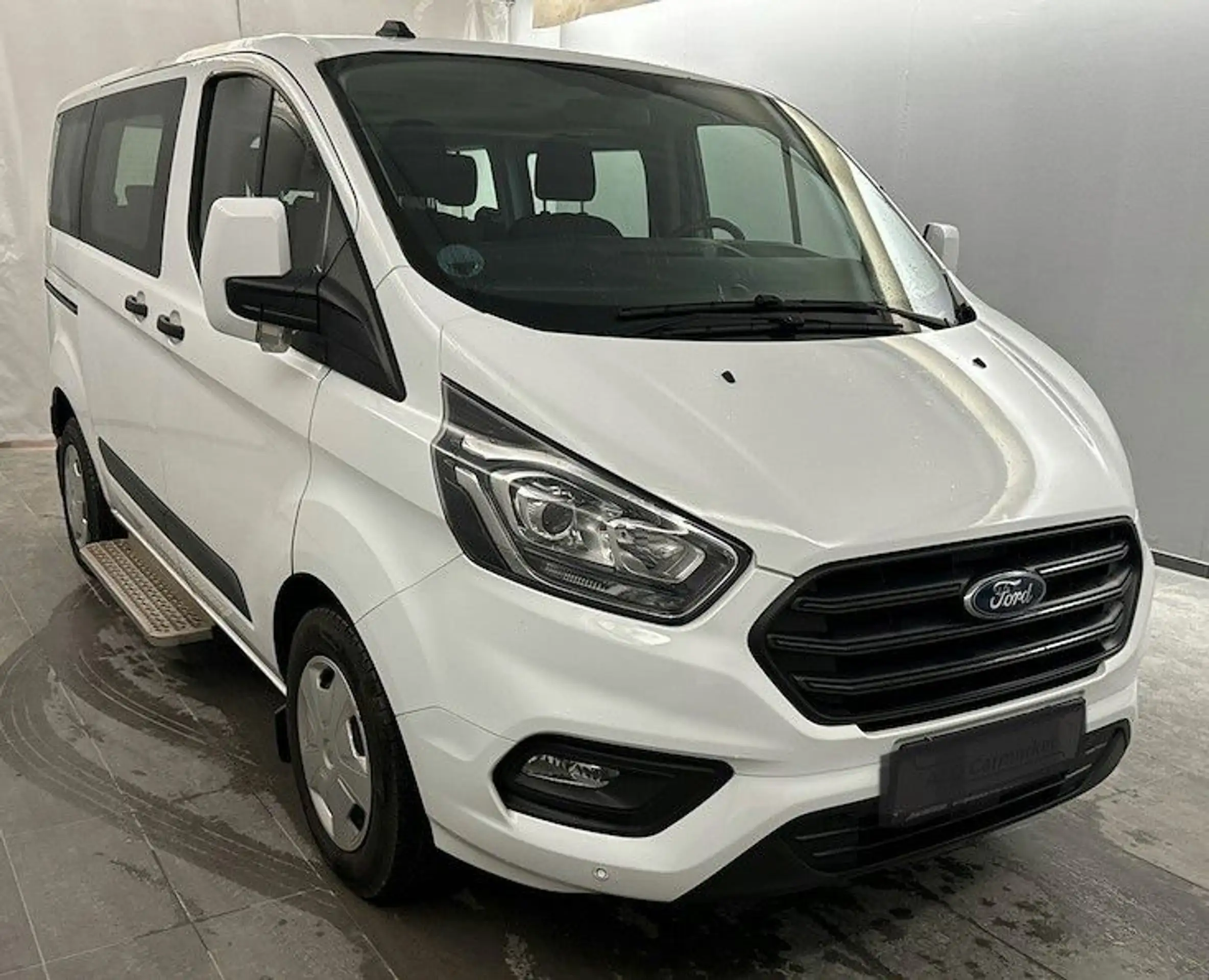 Ford - Transit Custom