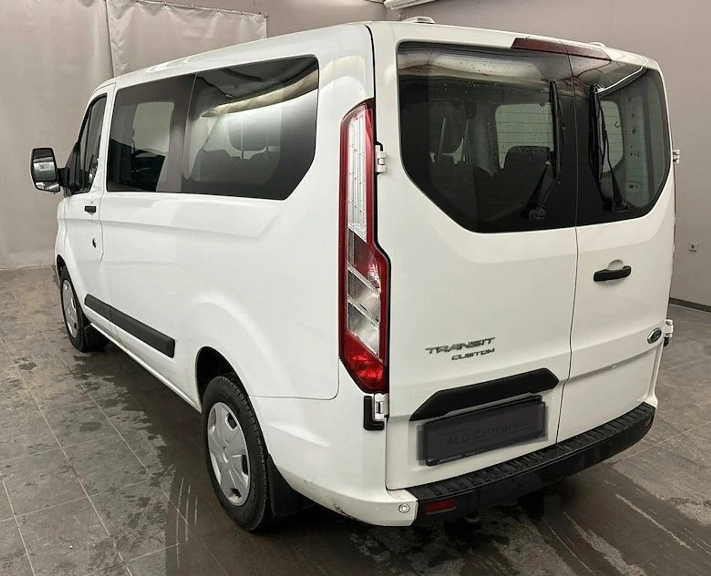 Ford - Tourneo Custom