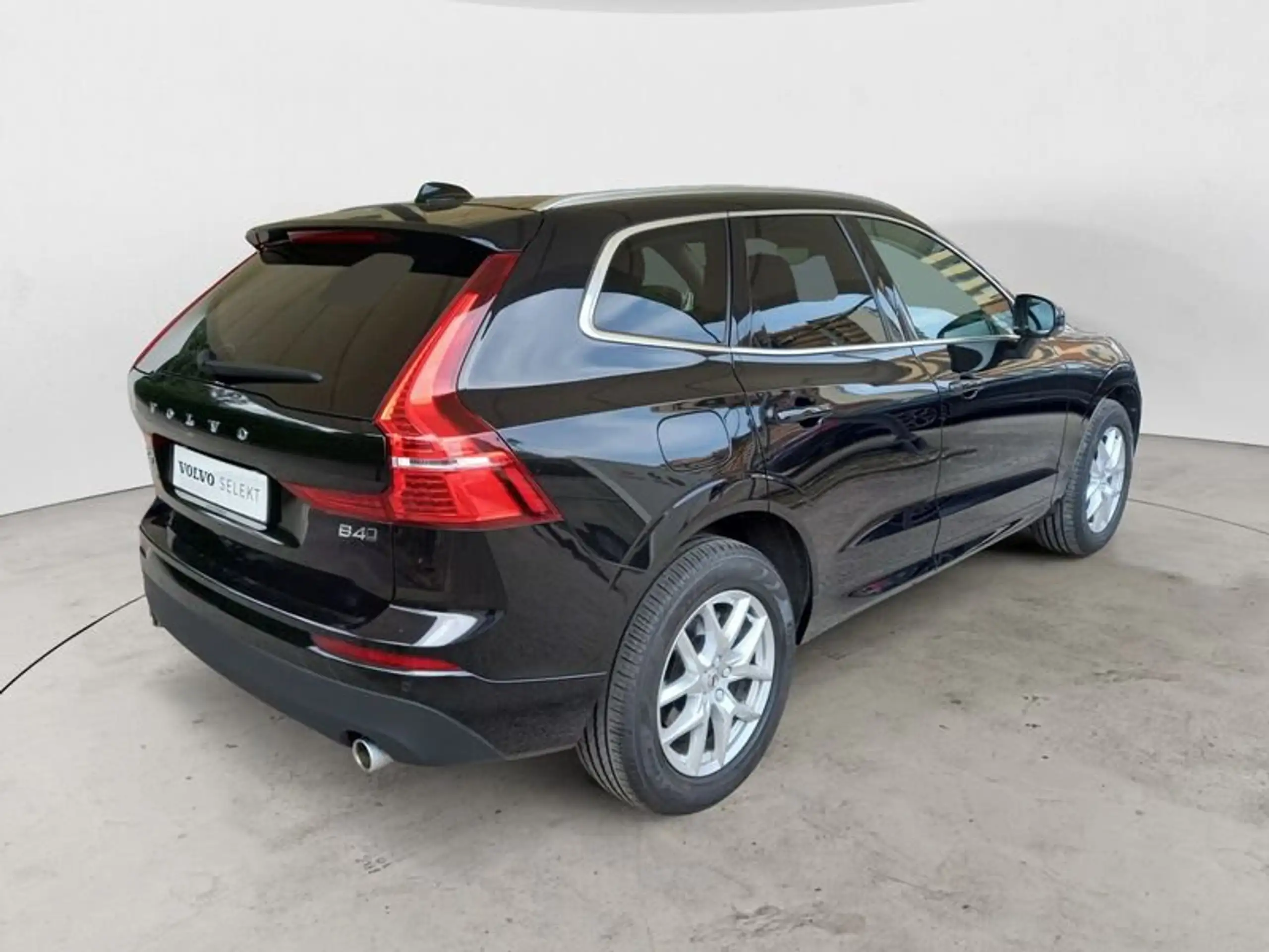 Volvo - XC60