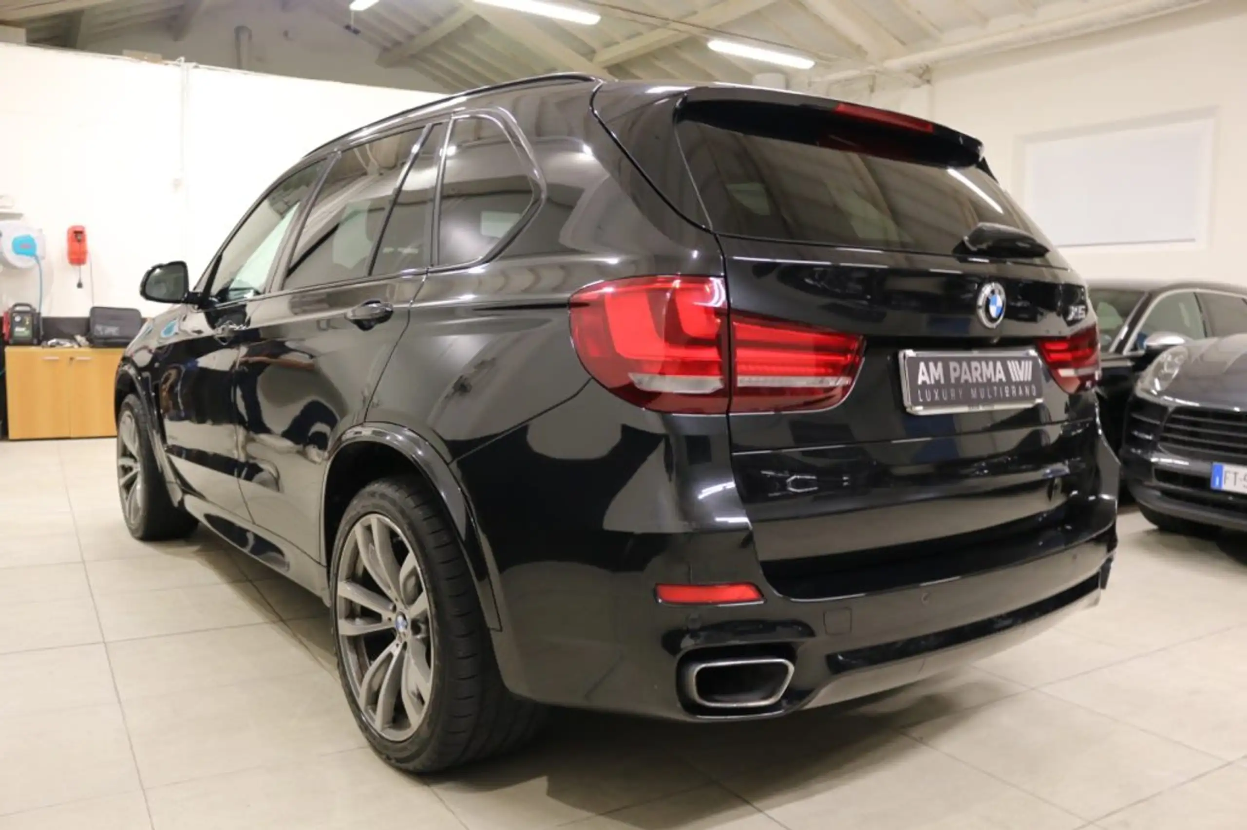 BMW - X5