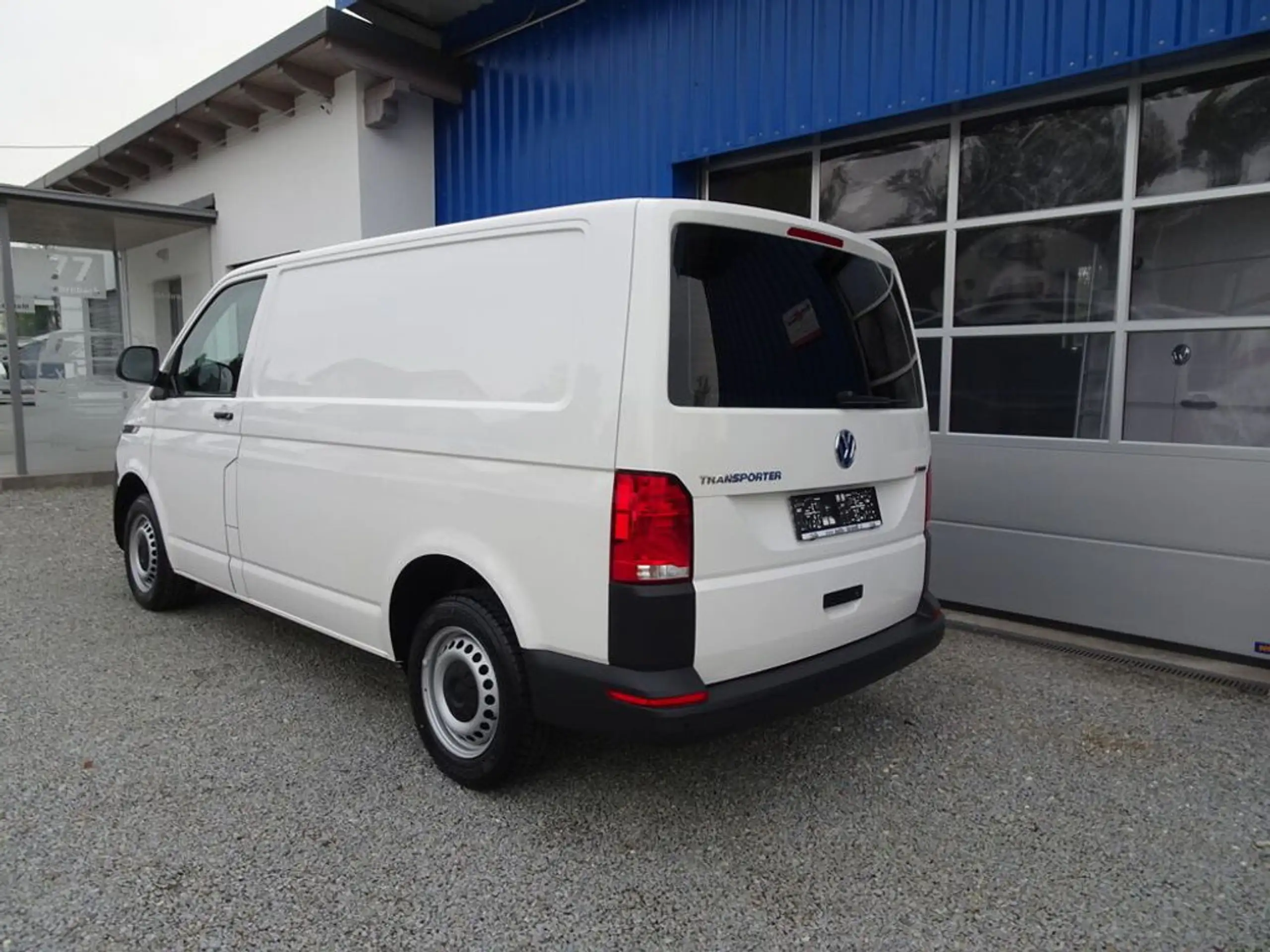 Volkswagen - T6.1 Transporter