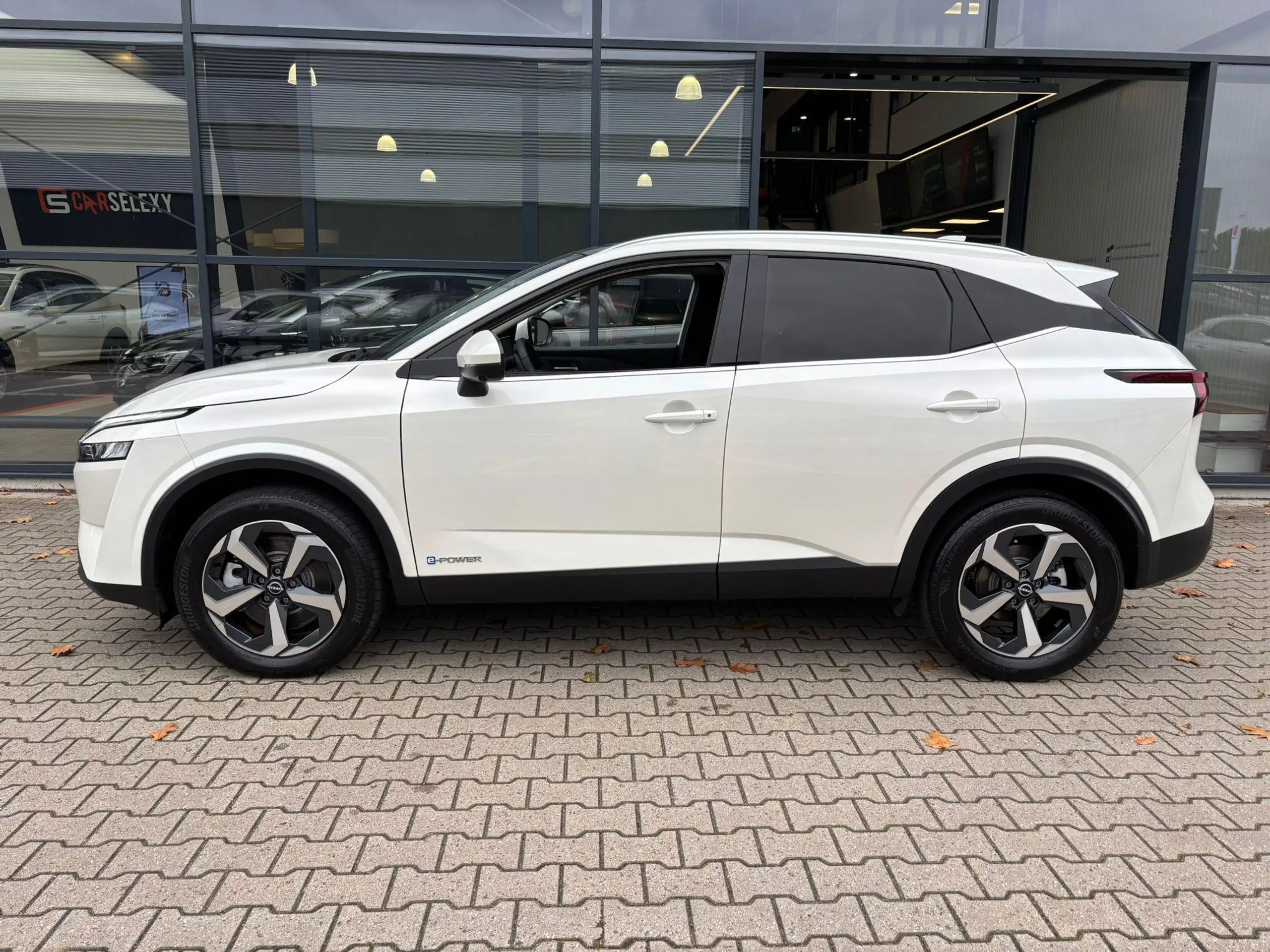 Nissan - Qashqai