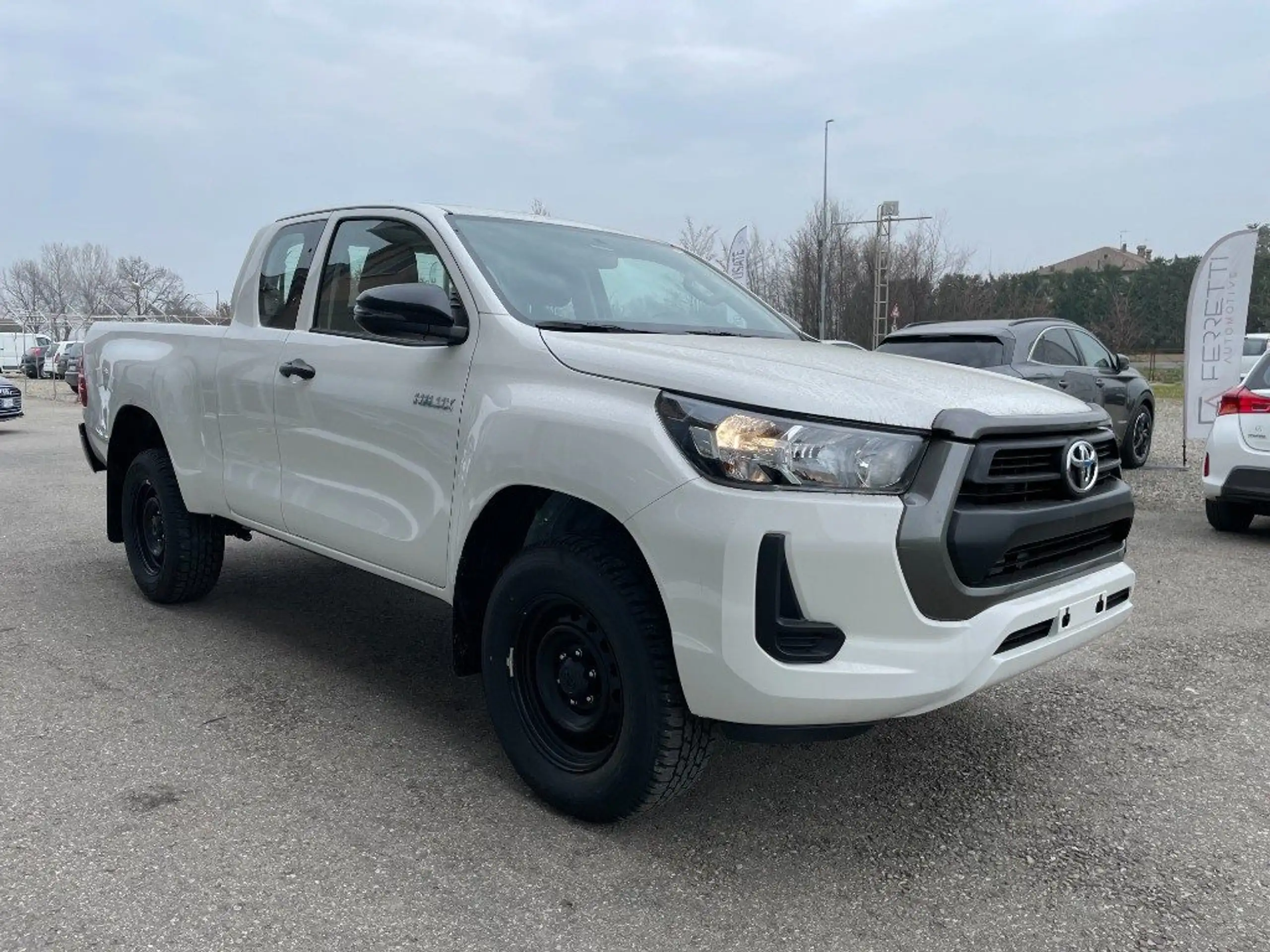 Toyota - Hilux