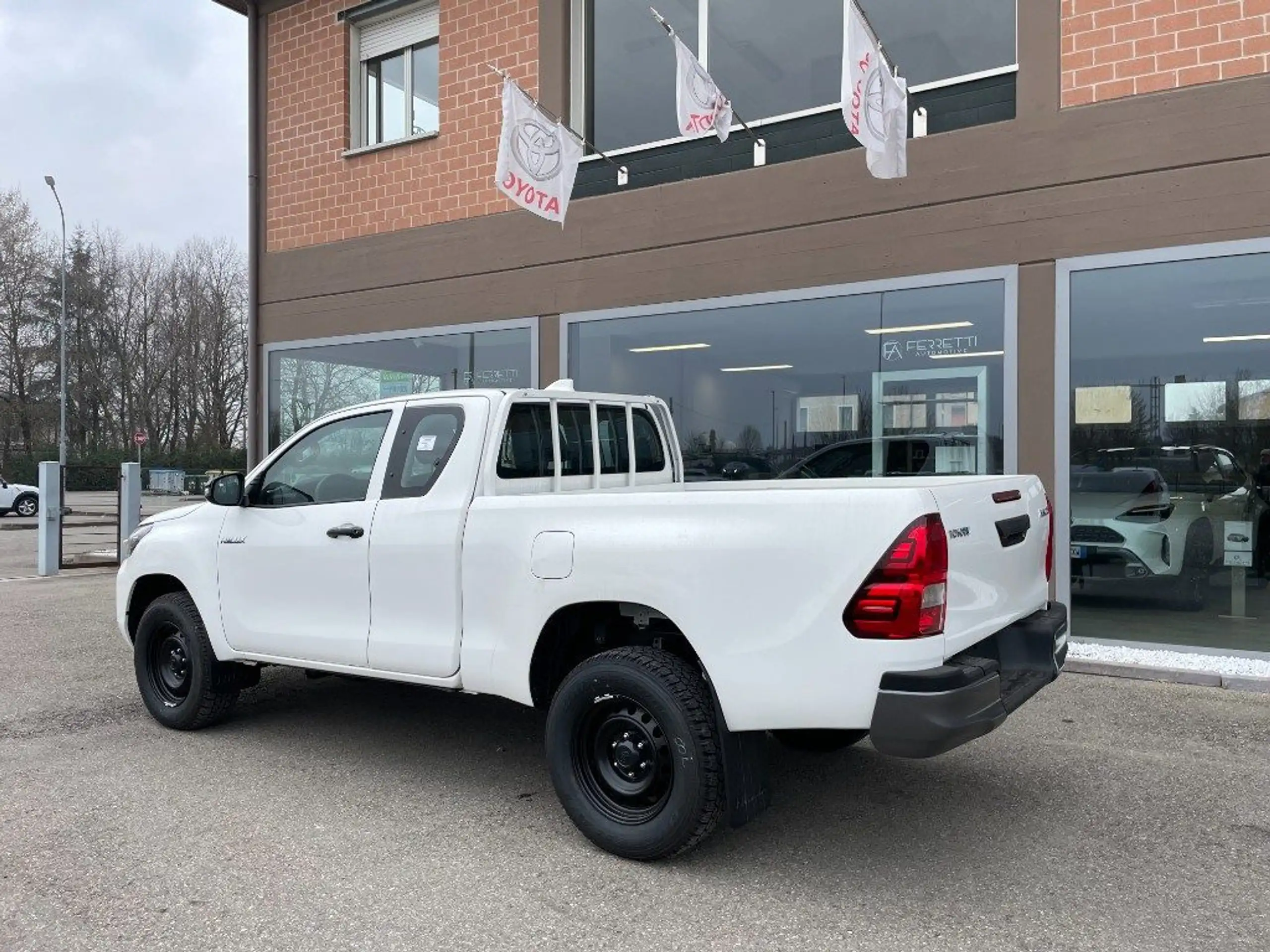 Toyota - Hilux