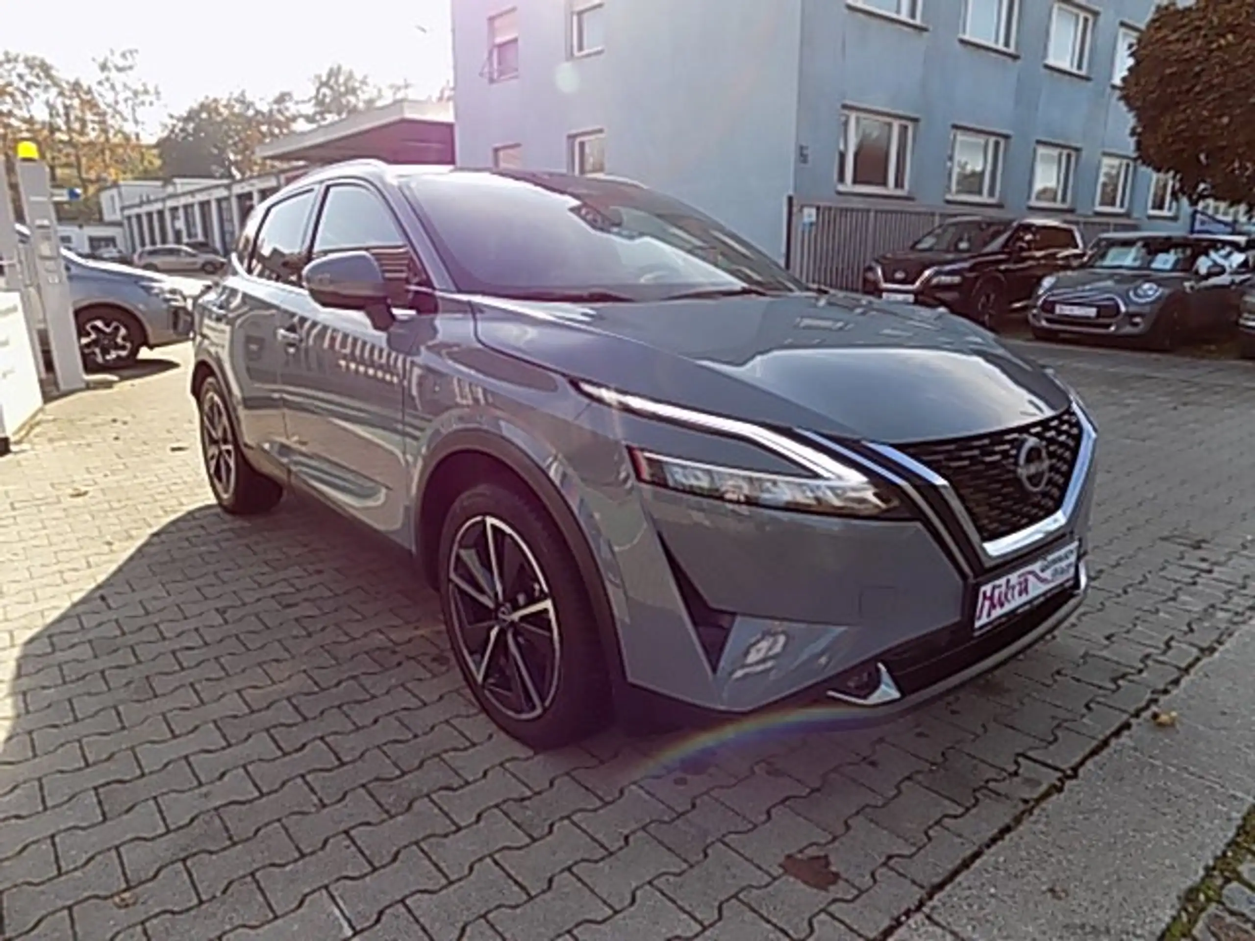 Nissan - Qashqai