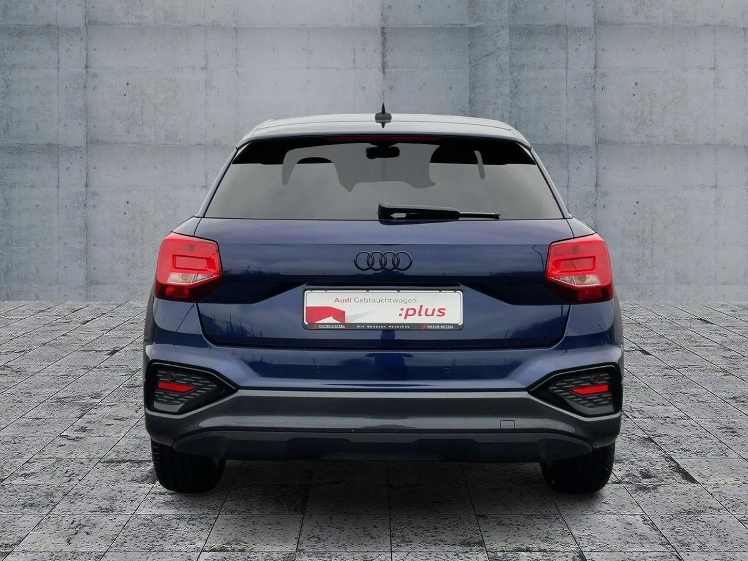 Audi - Q2