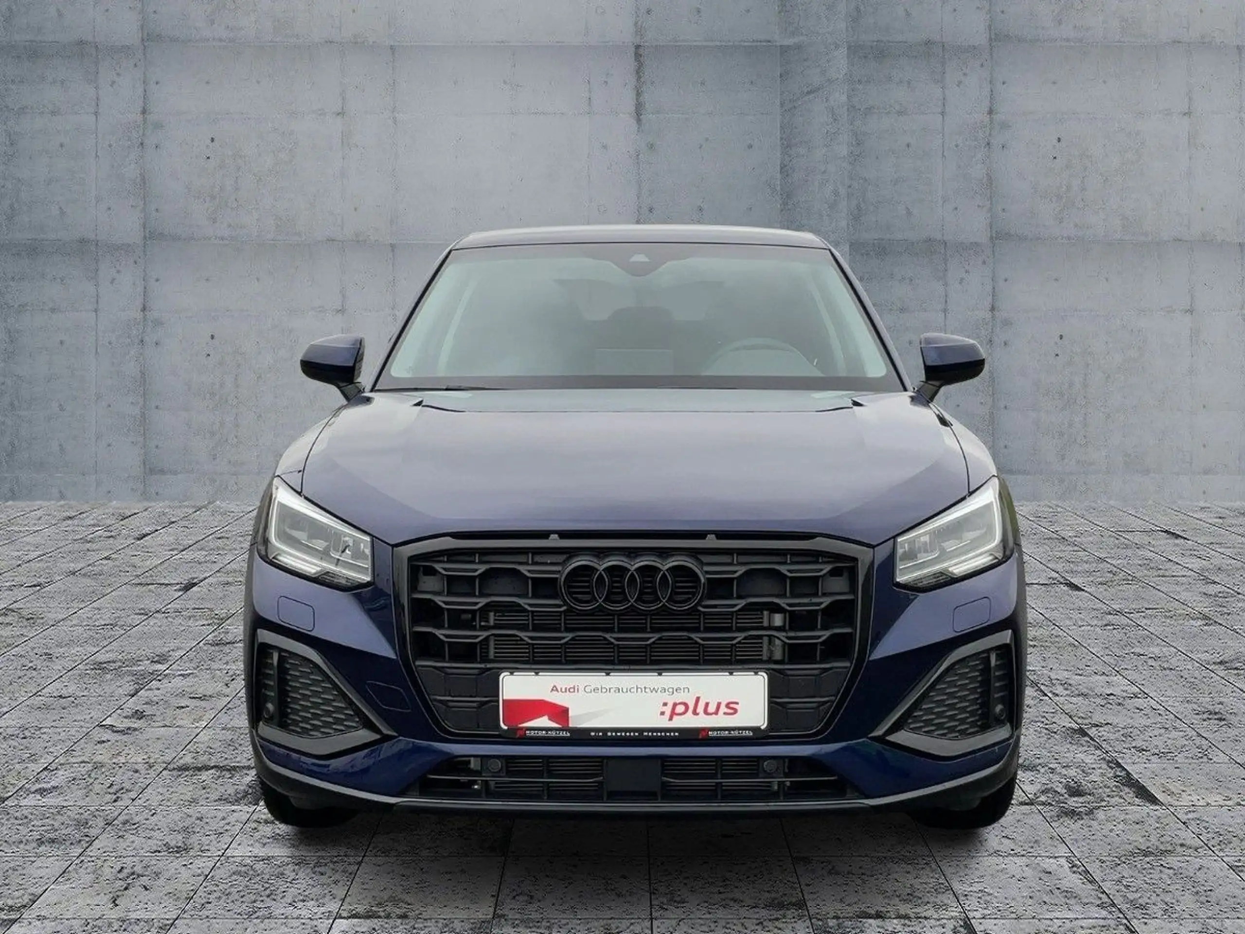 Audi - Q2