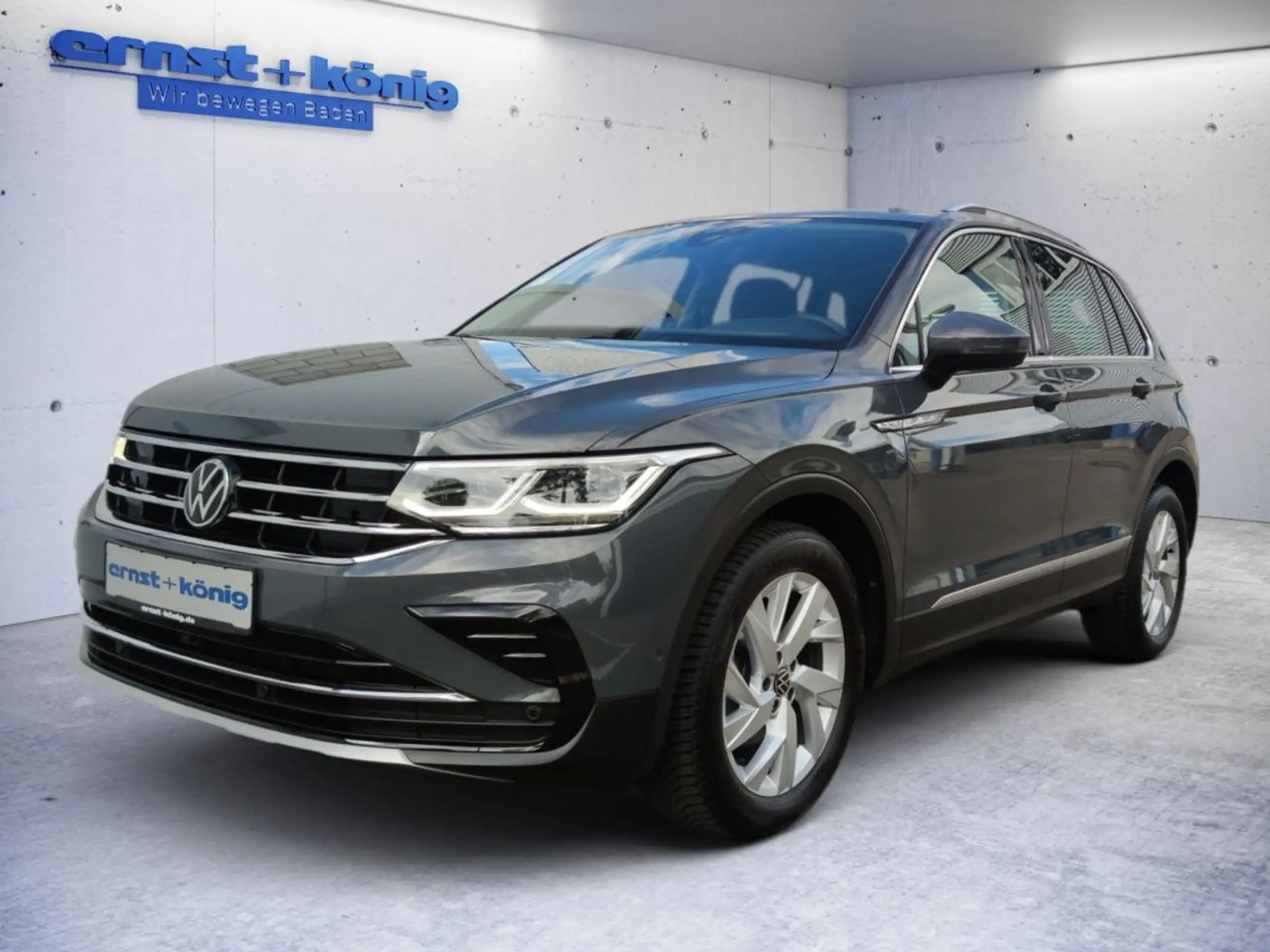 Volkswagen - Tiguan