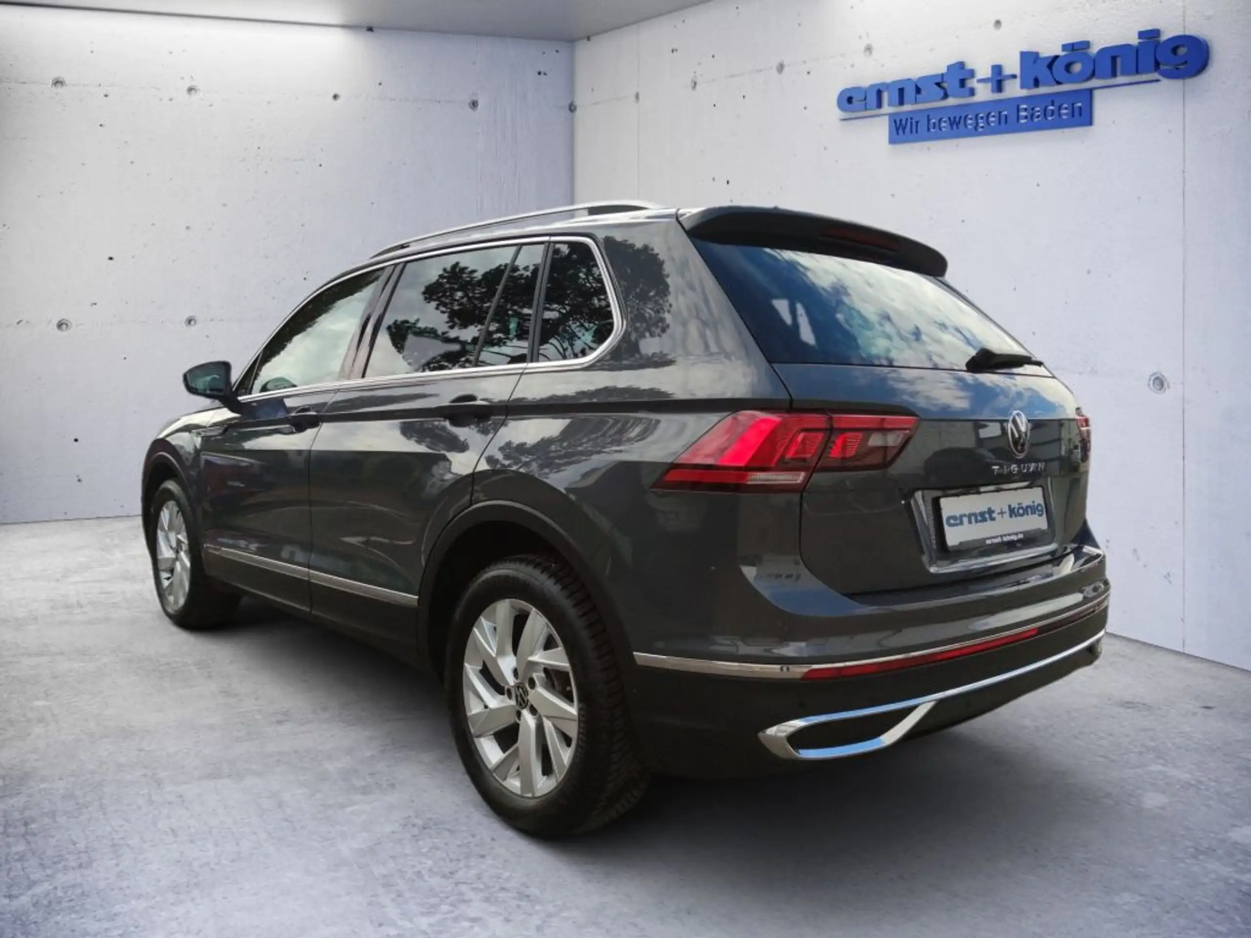 Volkswagen - Tiguan