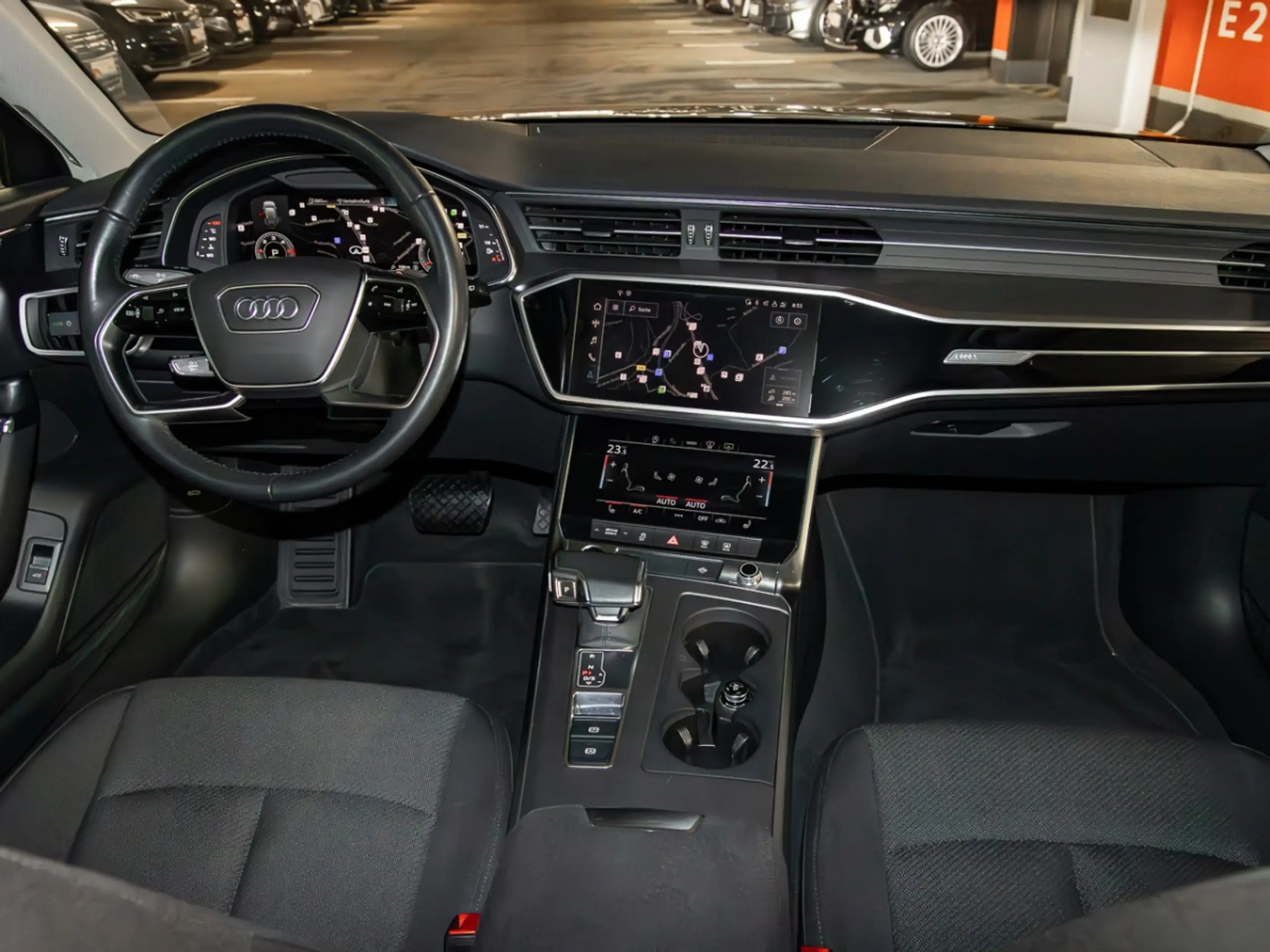 Audi - A6