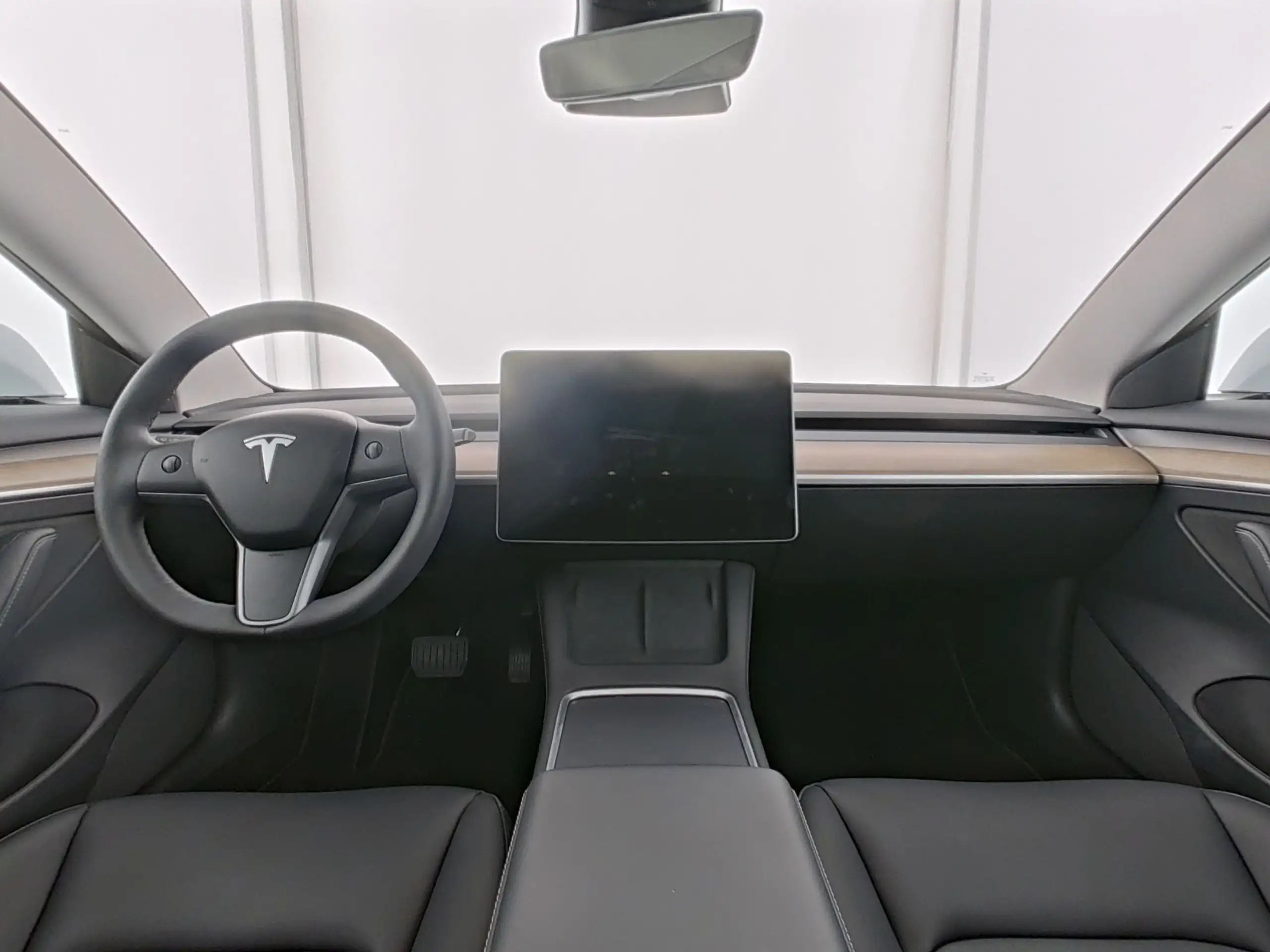 Tesla - Model 3