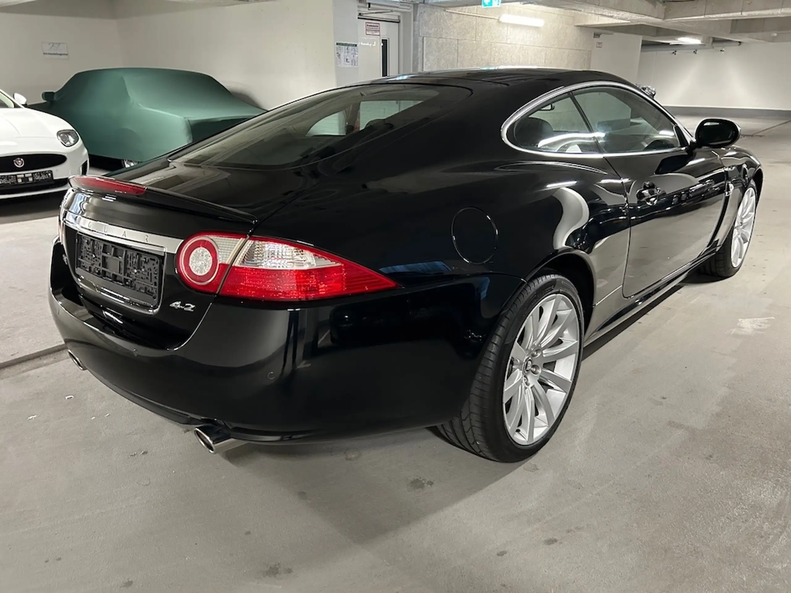 Jaguar - XK