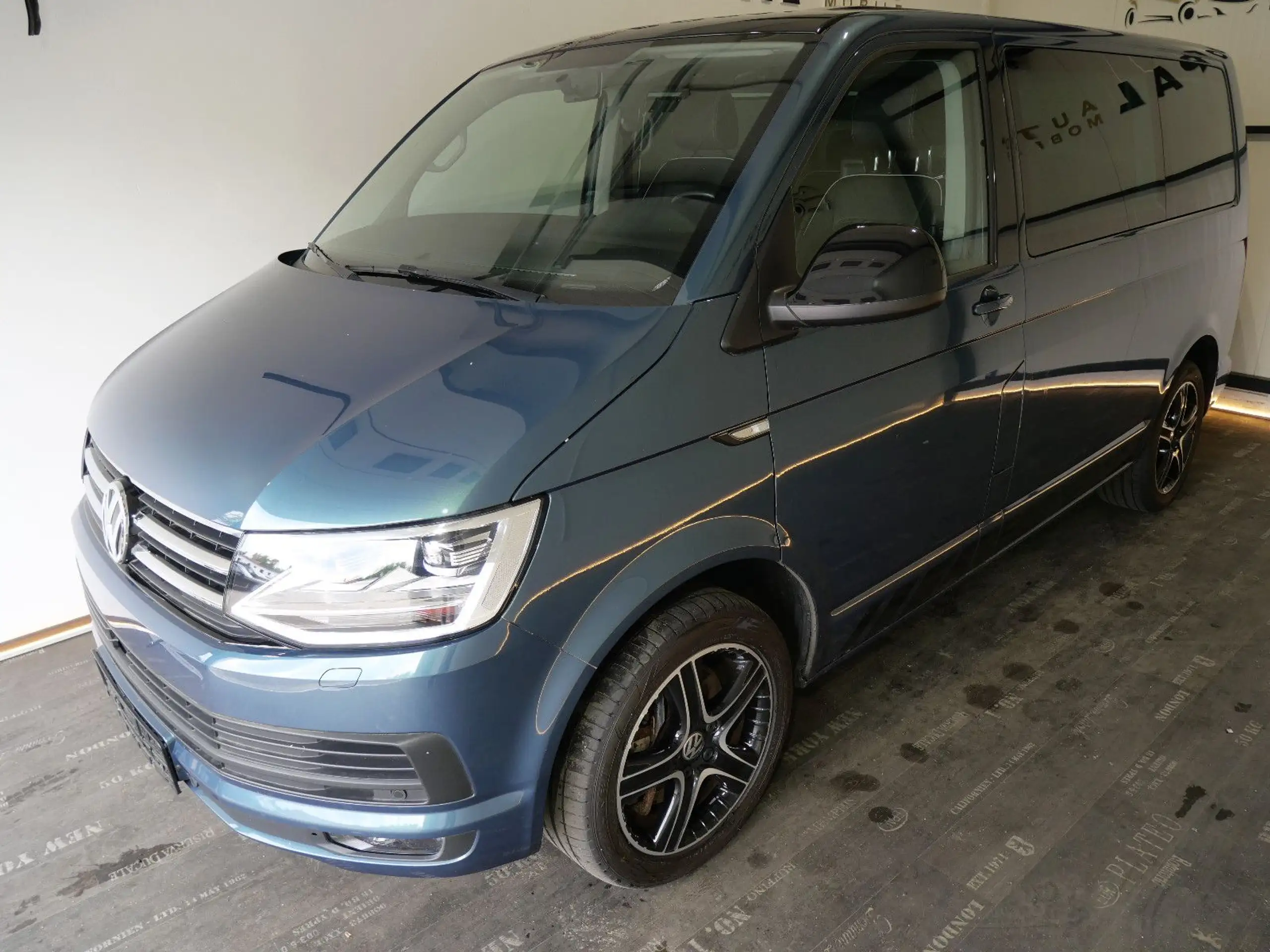 Volkswagen - T6 Transporter