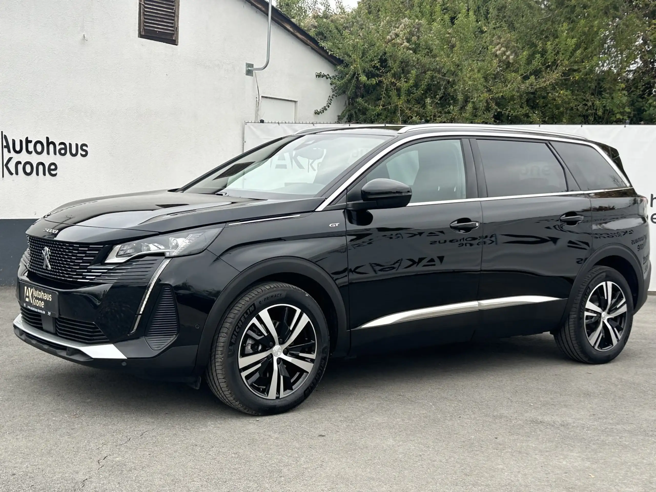 Peugeot - 5008