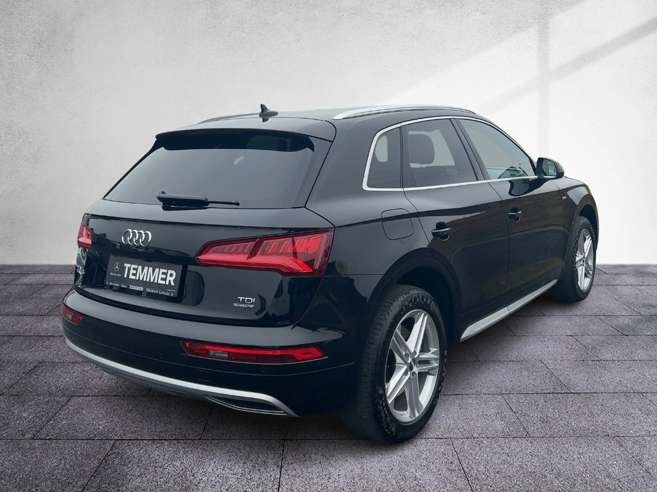 Audi - Q5