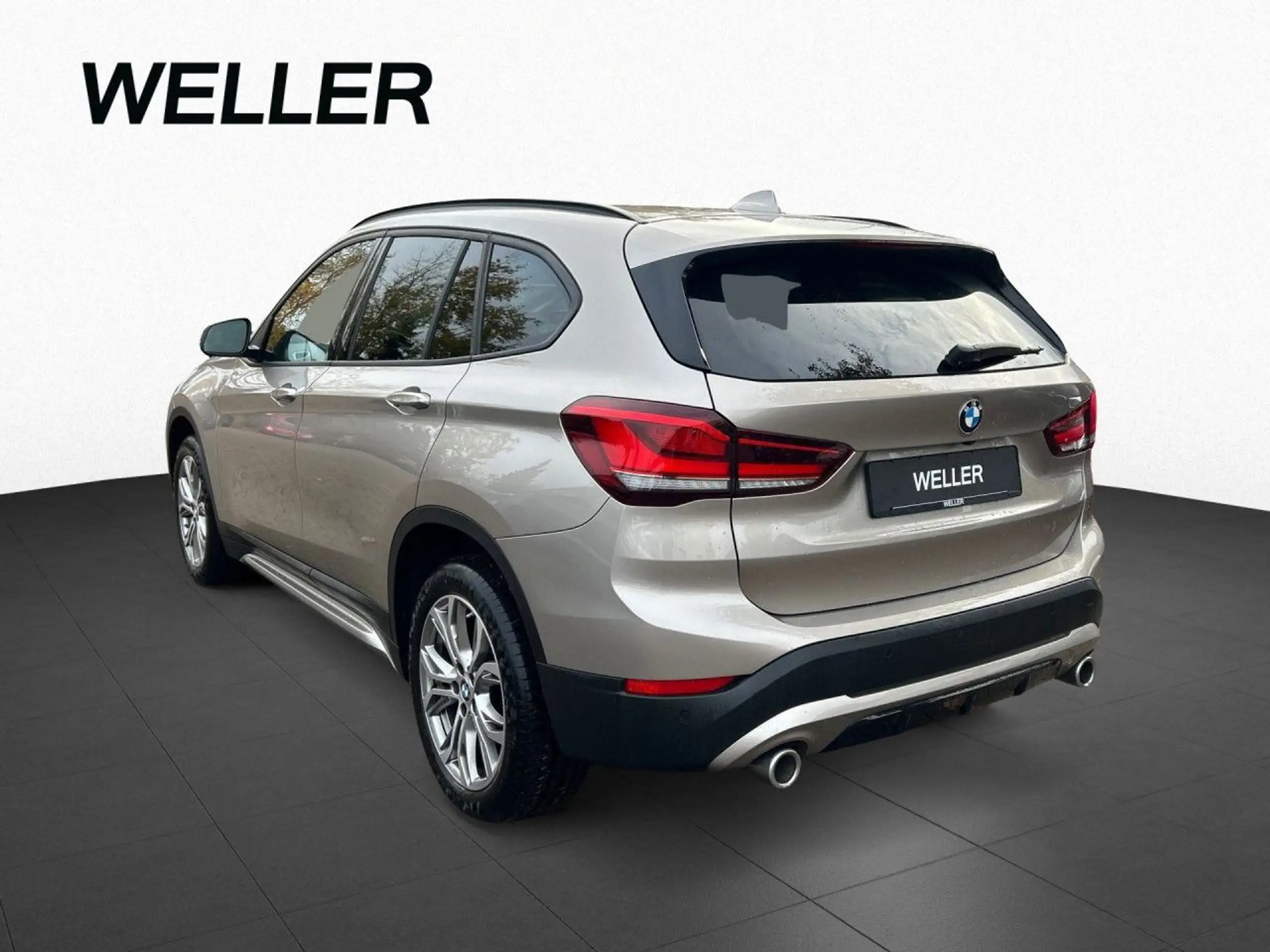 BMW - X1