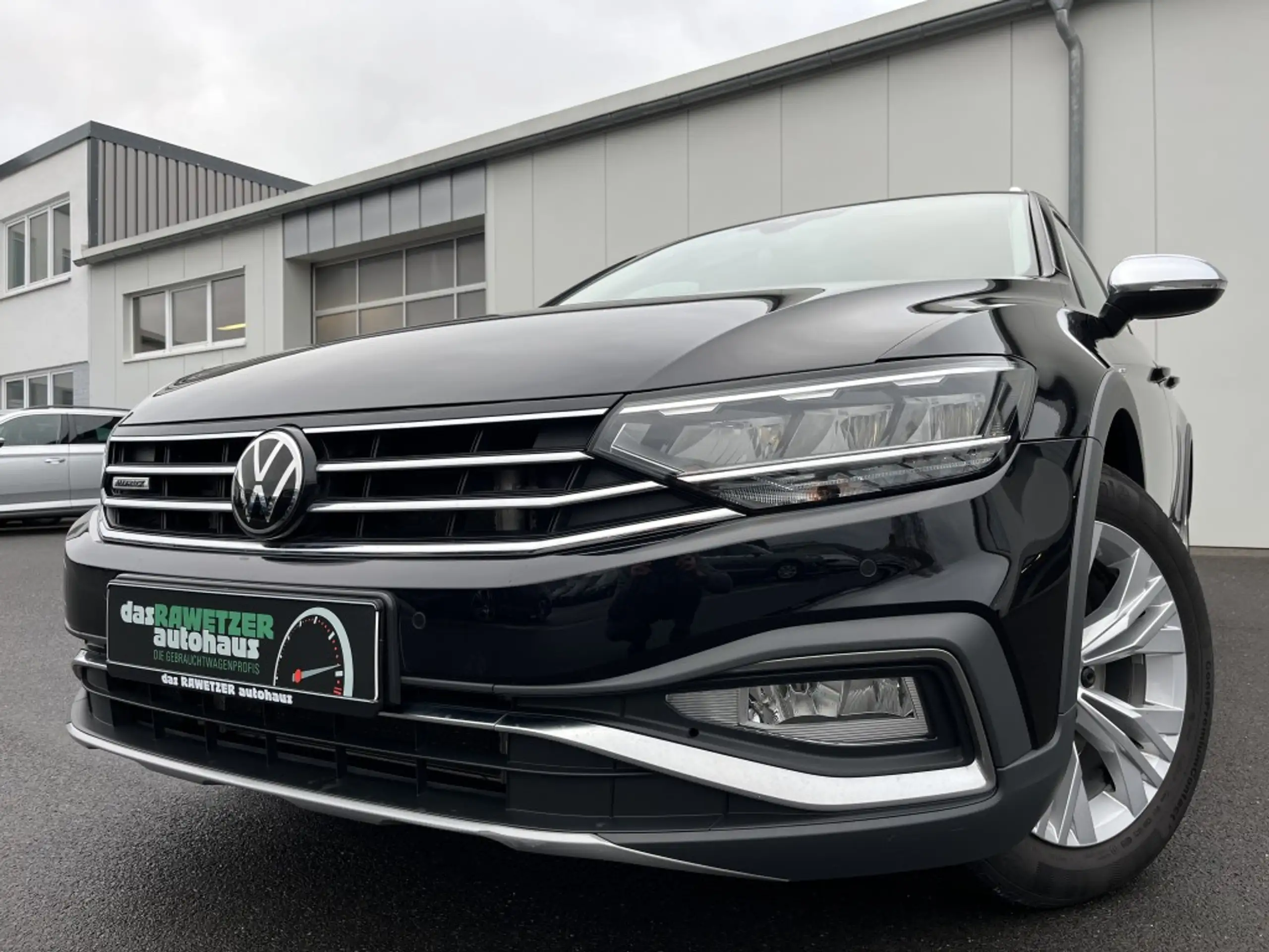 Volkswagen - Passat Alltrack