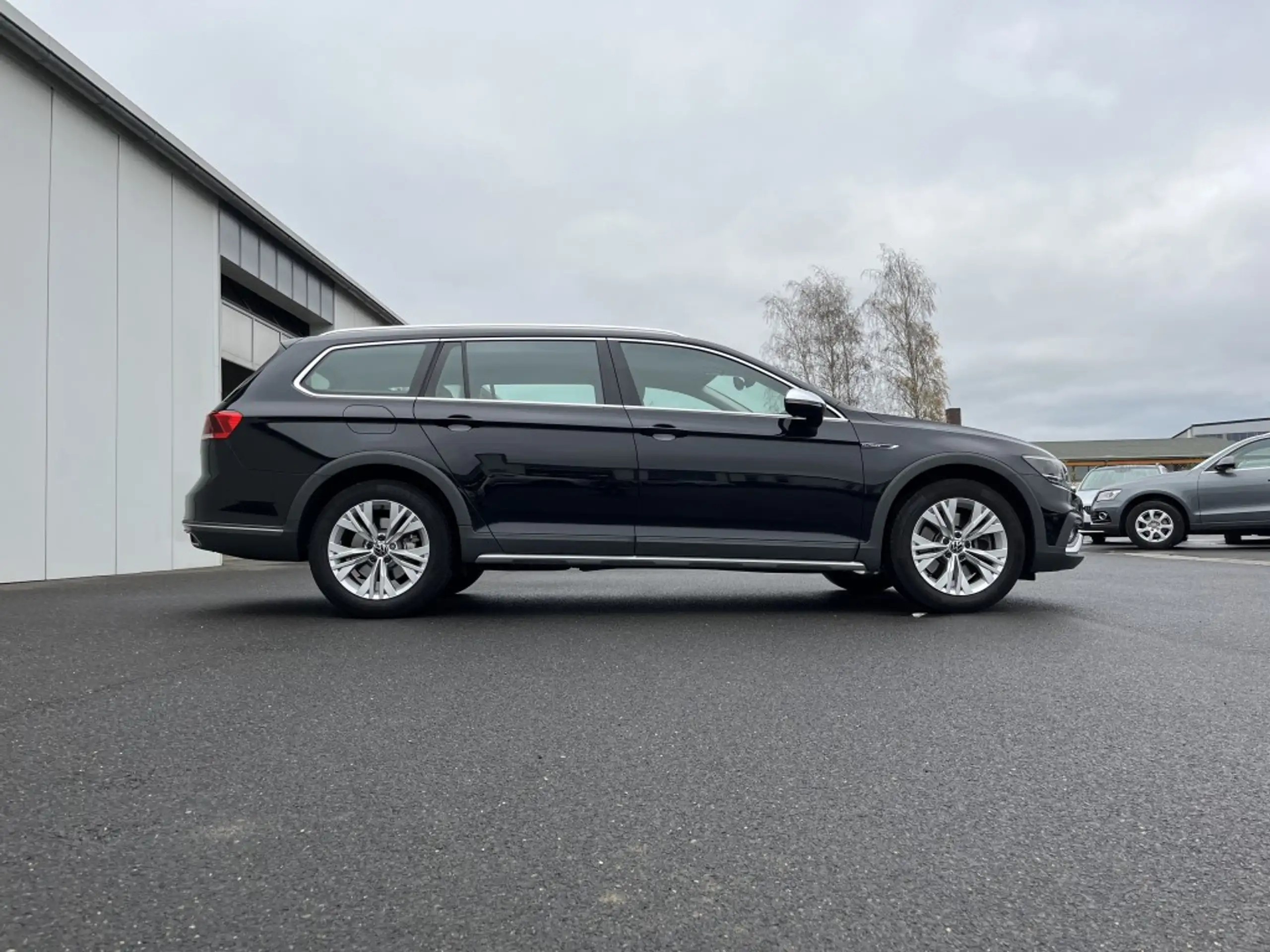 Volkswagen - Passat Alltrack