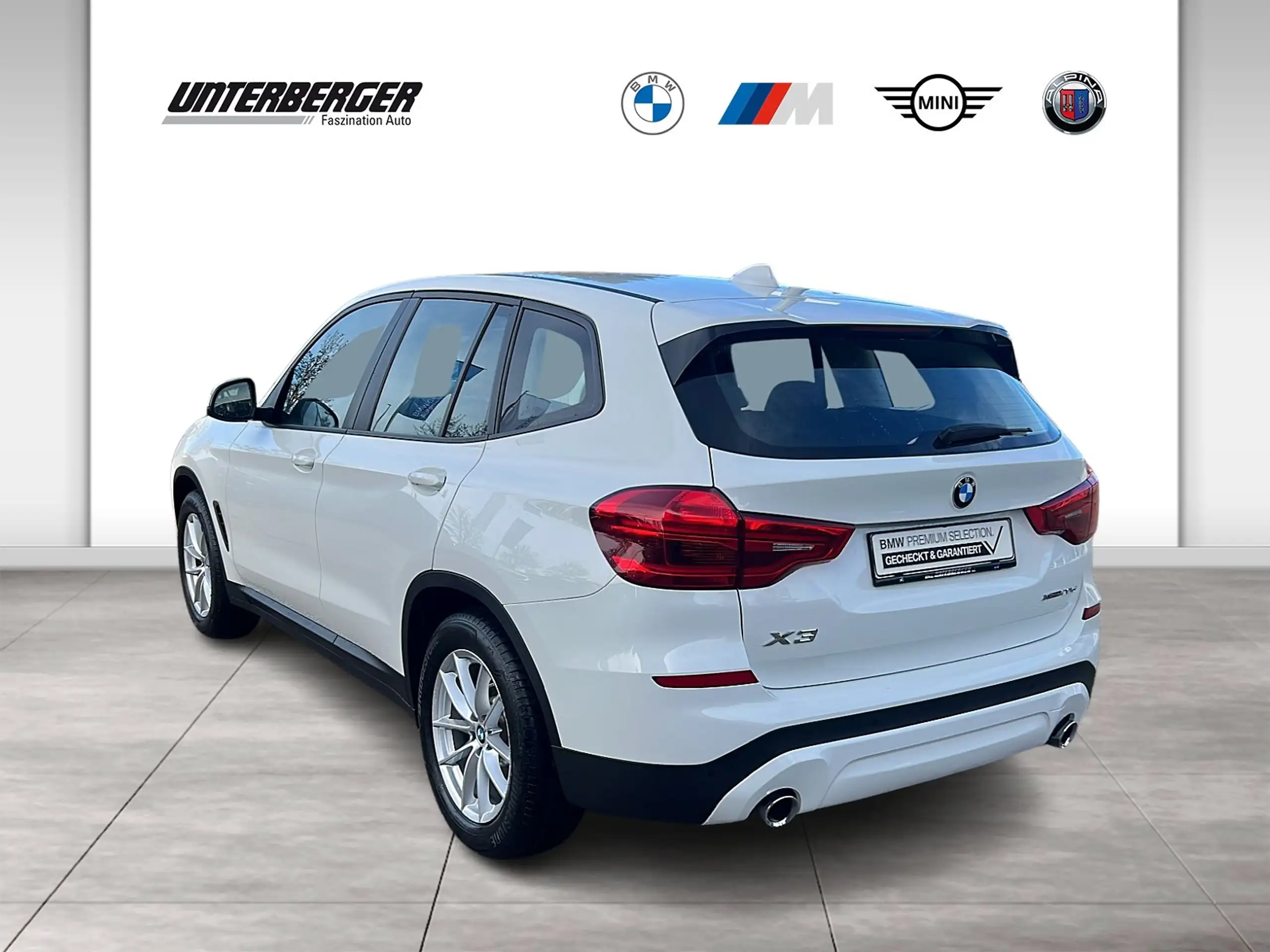 BMW - X3