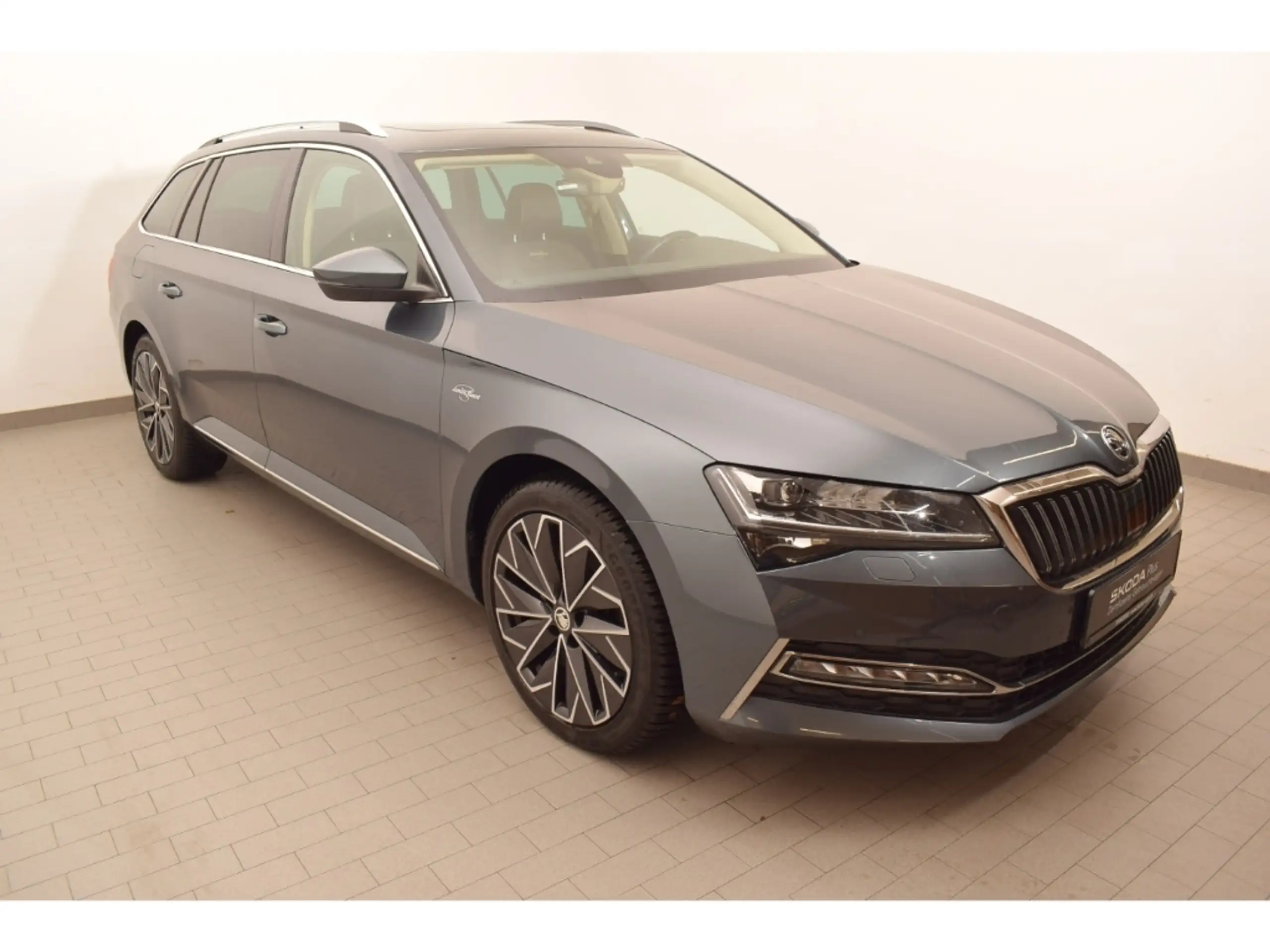 Skoda - Superb